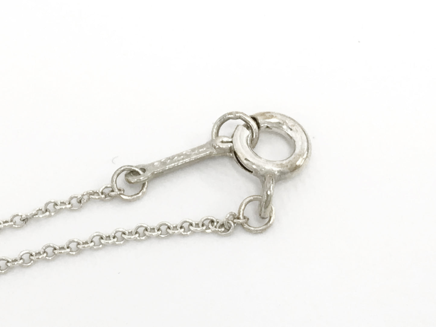 TIFFANY & Co. VINTAGE 100% Authentic Genuine Paloma Picasso Loving Heart Necklace, 925 Silver, 1990's, Great Condition