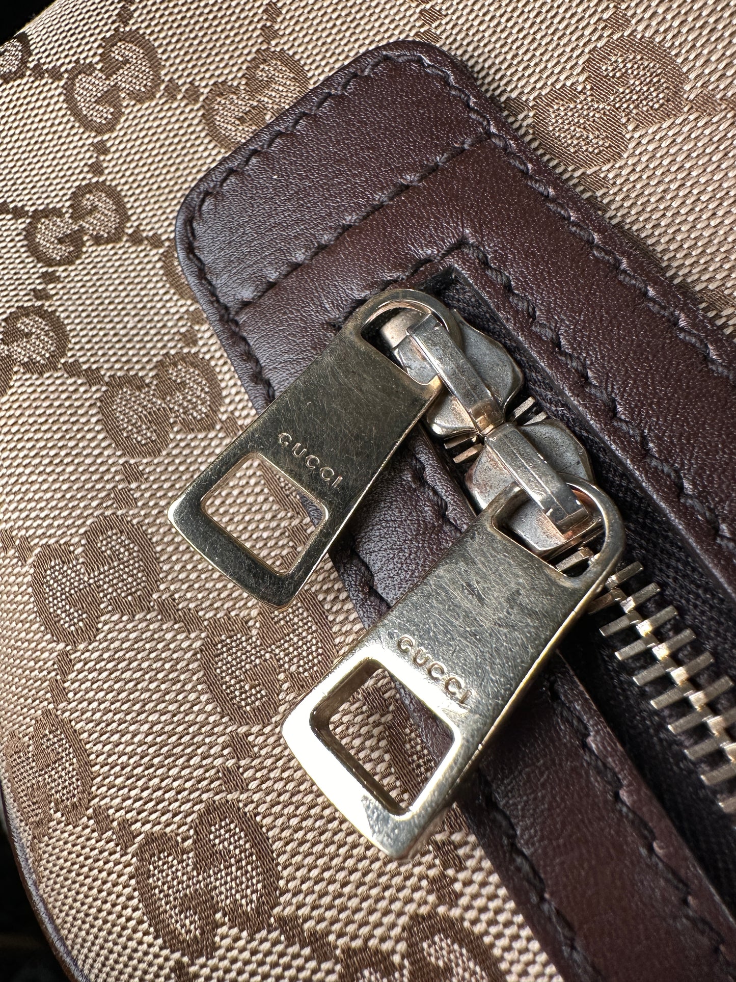 GUCCI VINTAGE 100% Authentic Genuine Boston Bag In Monogram Canvas with Leather Trims, Brown, Great Condition, Light-weight and Spacious