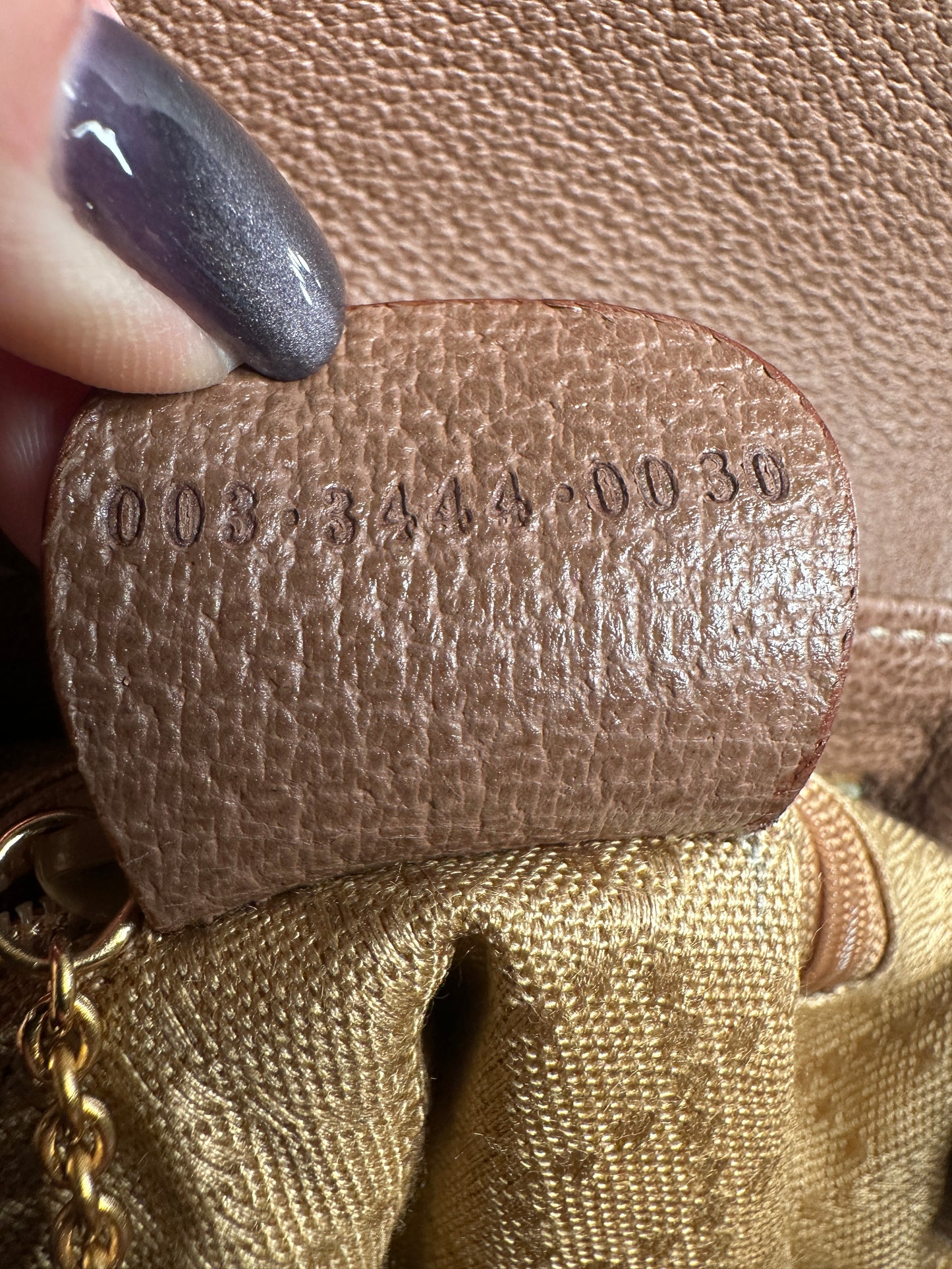 GUCCI VINTAGE 100% Authentic Genuine Leather Iconic Bamboo Handle Backpack, Medium Size, Suede in Brown, 2000's, Good Condition