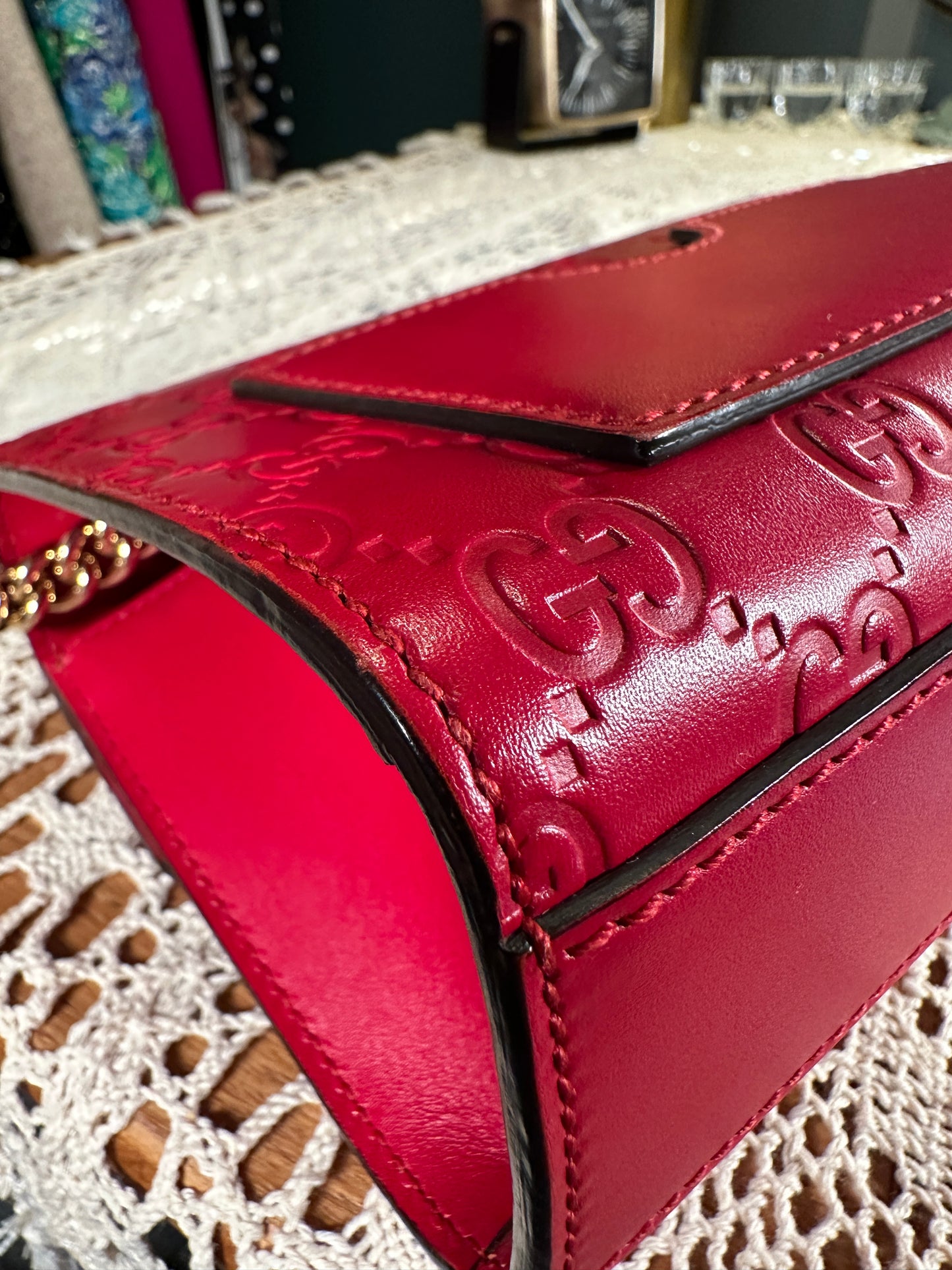 GUCCI 100% Authentic Genuine Guccissima Small GG Logo Monogram Leather Padlock Two-way Shoulder Bag, Red, Great Condition
