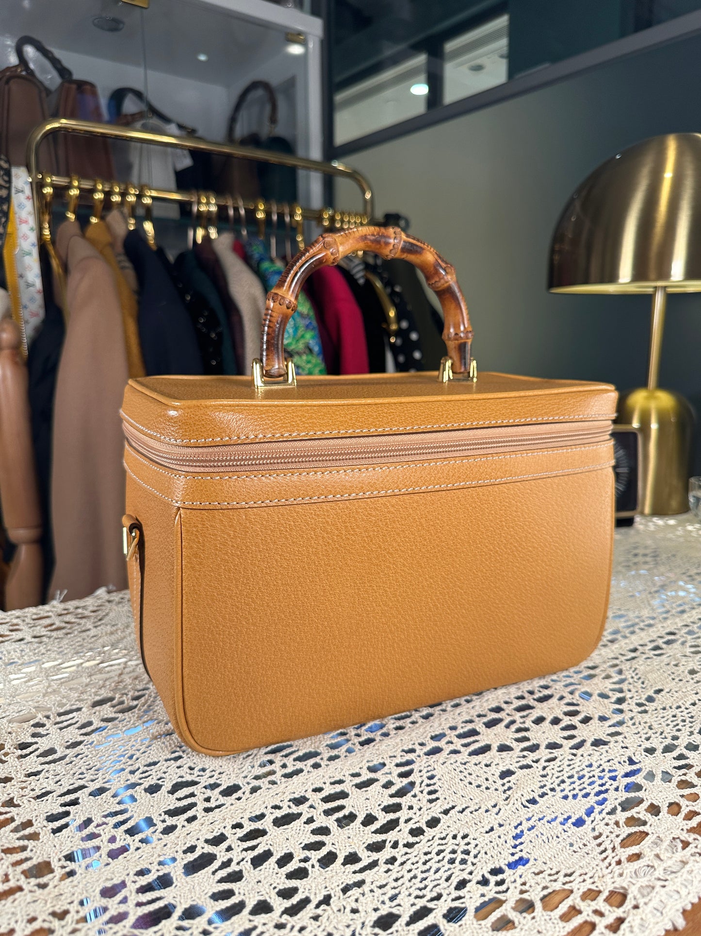 GUCCI VINTAGE 100% Authentic Genuine Leather Bamboo Two-way (Shoulder/Carry) Makeup Vanity Case Bag, Mustard Yellow, 1990's, Great Condition