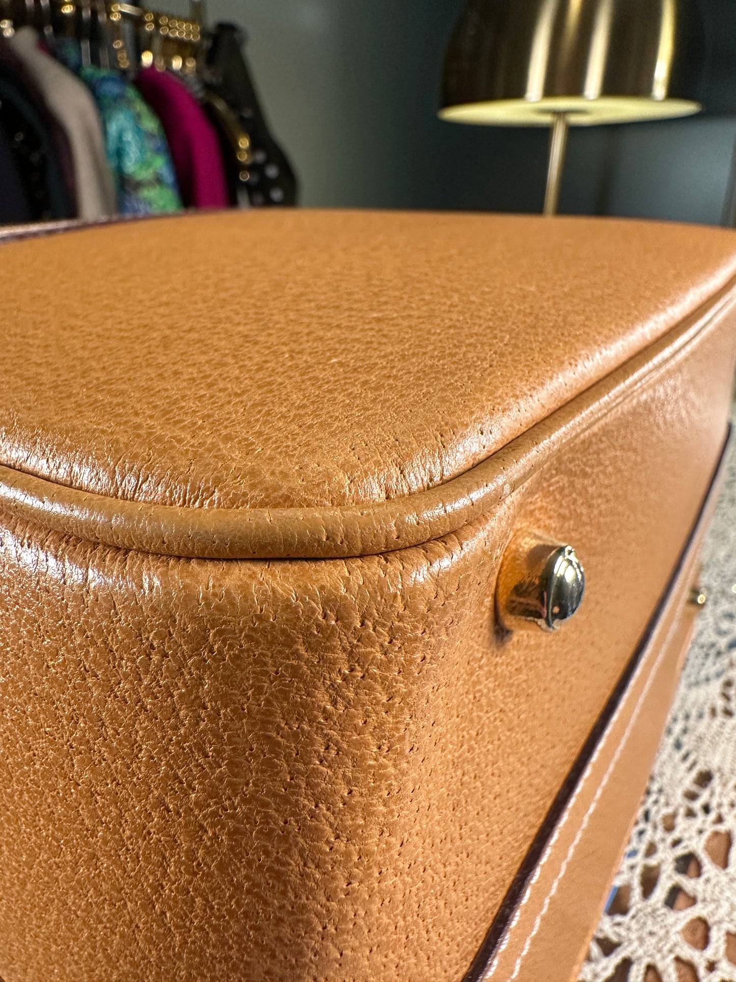 GUCCI VINTAGE 100% Authentic Genuine Leather Bamboo Two-way (Shoulder/Carry) Makeup Vanity Case Bag, Mustard Yellow, 1990's, Great Condition
