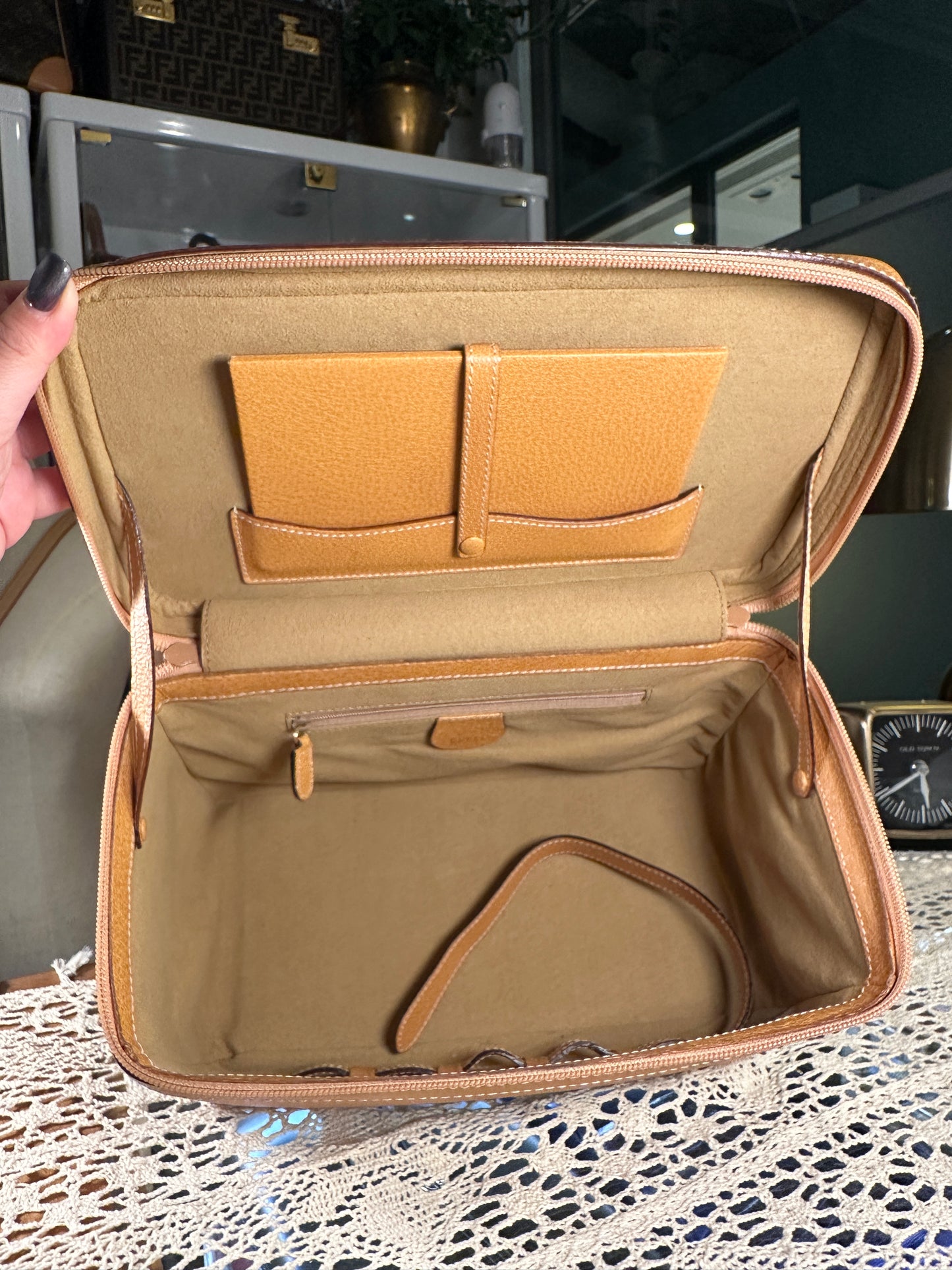 GUCCI VINTAGE 100% Authentic Genuine Leather Bamboo Two-way (Shoulder/Carry) Makeup Vanity Case Bag, Mustard Yellow, 1990's, Great Condition