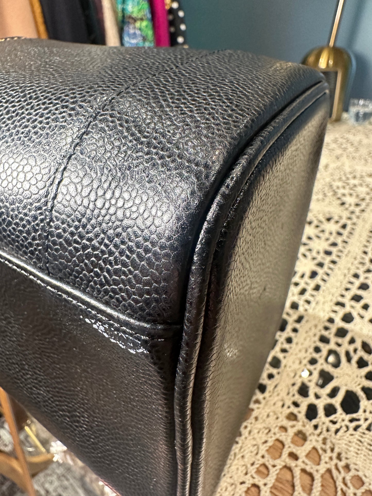 CHANEL VINTAGE 100% Authentic Genuine Leather Makeup Vanity Case Bag, Series 6, 2000-2002, Black, , Good Condition