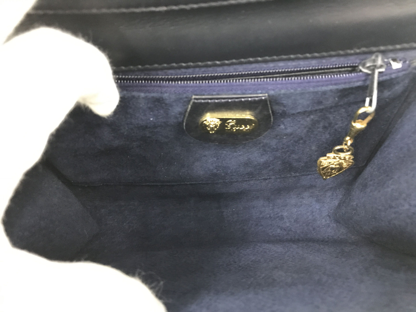 GUCCI VINTAGE 100% Authentic Genuine Leather Clutch / Cross Body Two Way Bag, Late 70's - Early 80's, Black, Good Condition