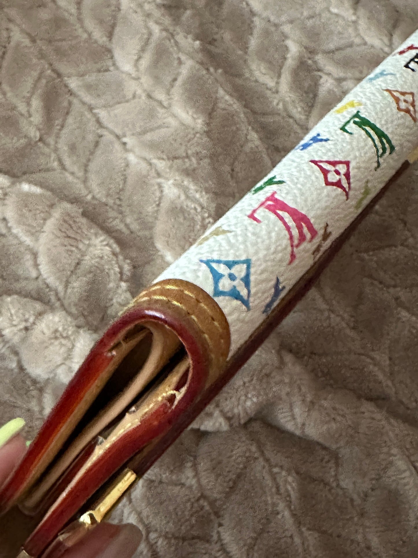 LOUIS VUITTON x Takashi Murakami Vintage 100% Authentic Genuine Long Wallet, Monogram Multi-color on White, Great Condition, Grade B