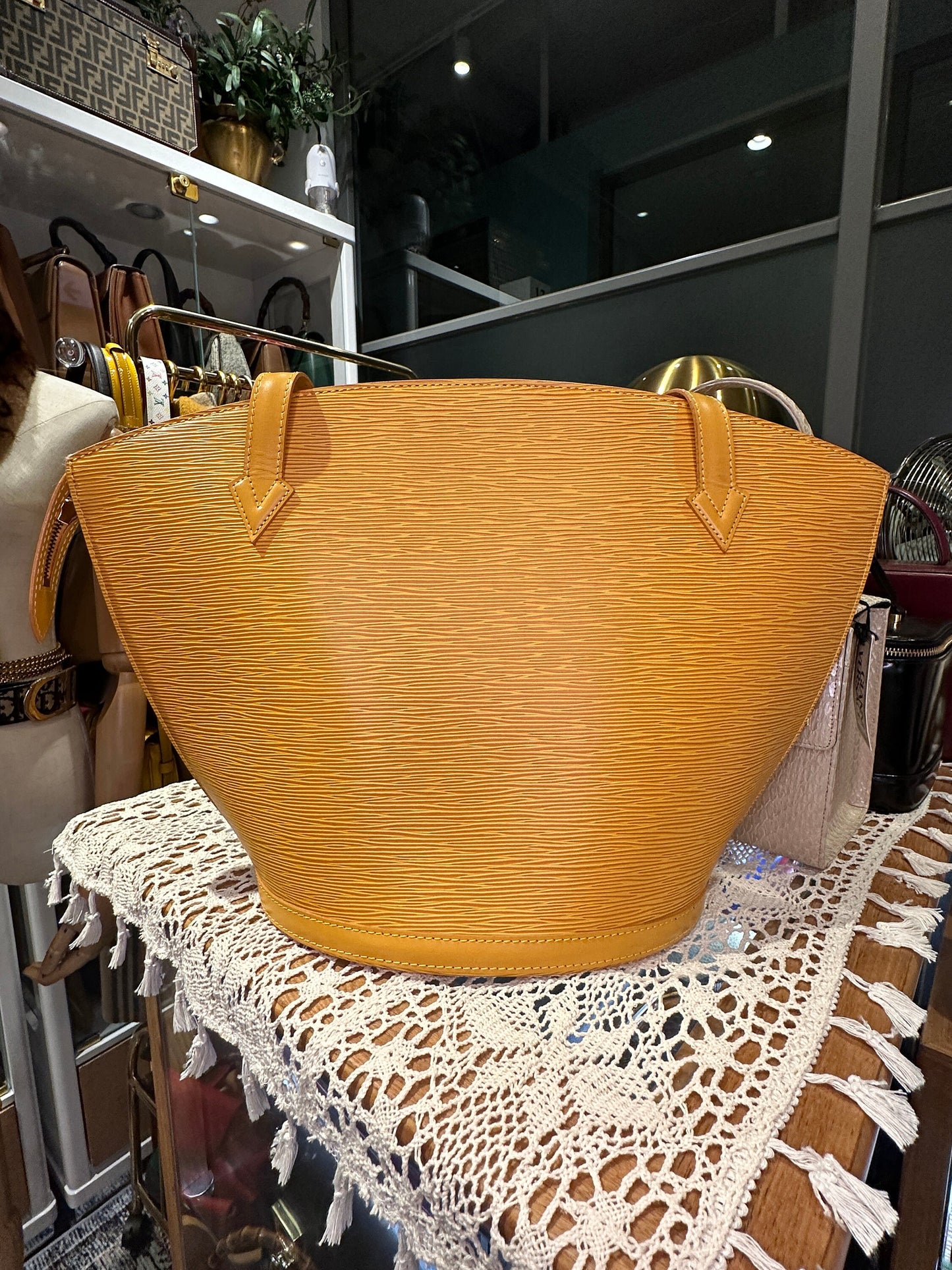 LOUIS VUITTON VINTAGE 100% Authentic Genuine, Epi Saint-Jacques Shoulder Bag, Yellow, 1993, Great Condition