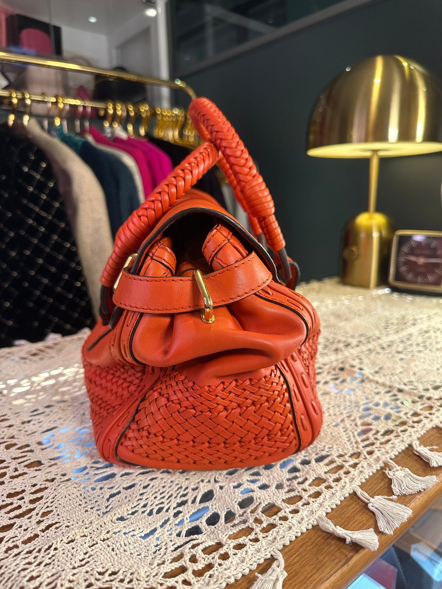 GUCCI VINTAGE 100% Authentic Genuine Handmade Weave Details Turn Lock Handbag, Orange, Y2K, Great Condition
