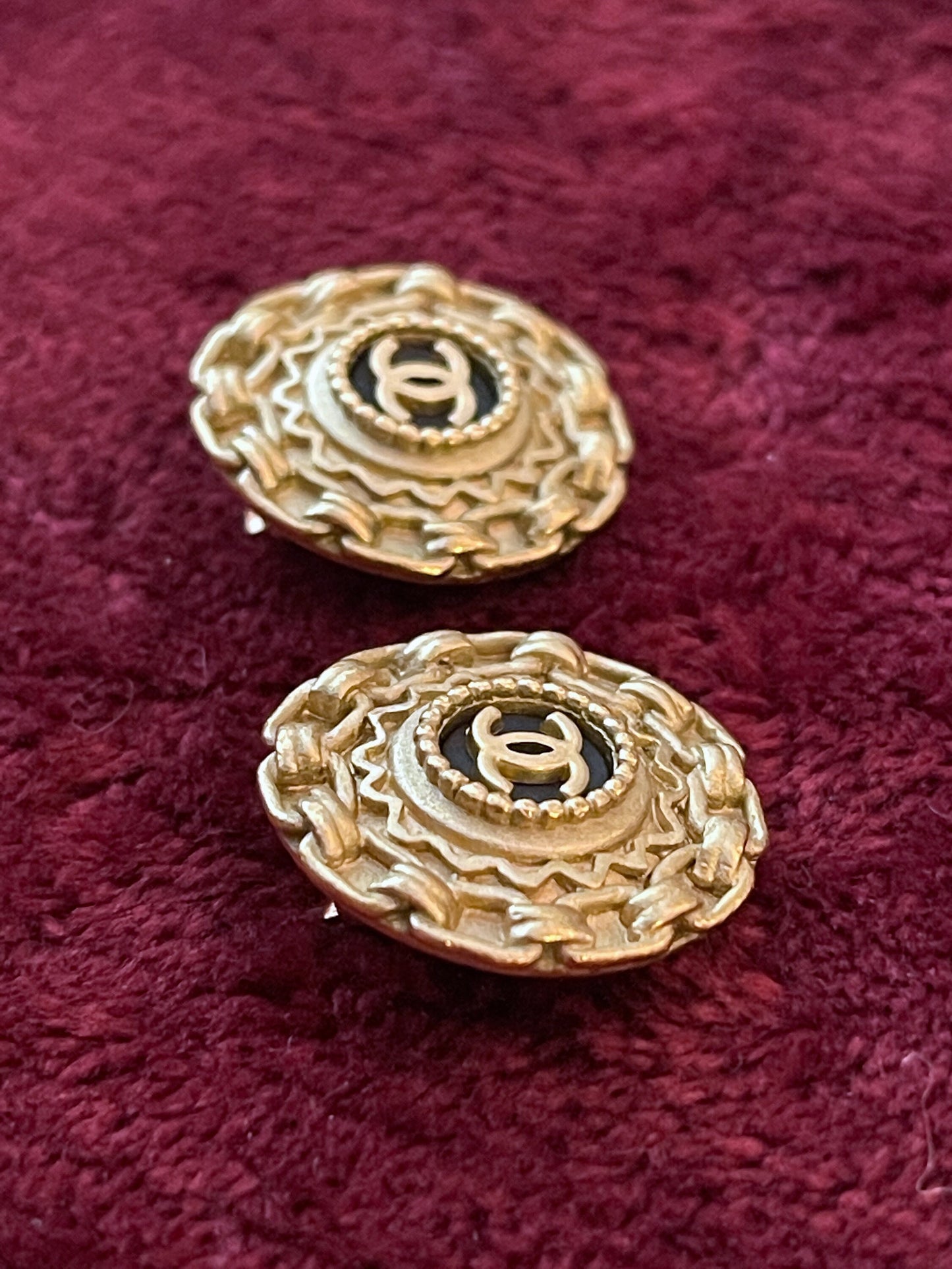CHANEL VINTAGE 100% Authentic Genuine Clip On Logo Earrings in Gold, 1994, Made In France