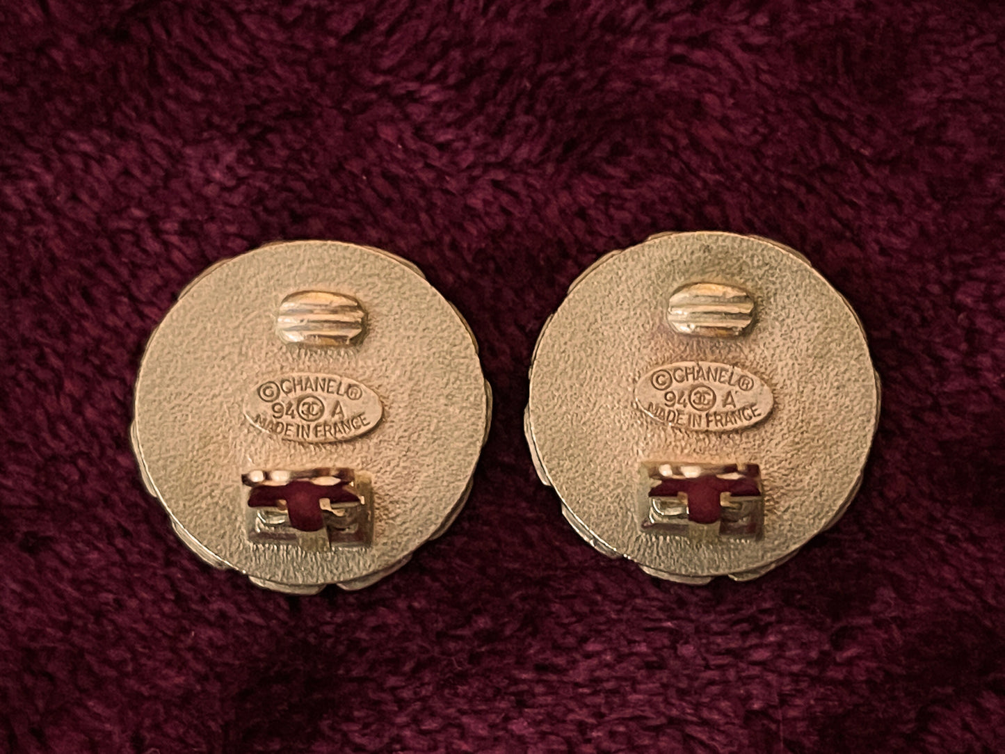 CHANEL VINTAGE 100% Authentic Genuine Clip On Logo Earrings in Gold, 1994, Made In France