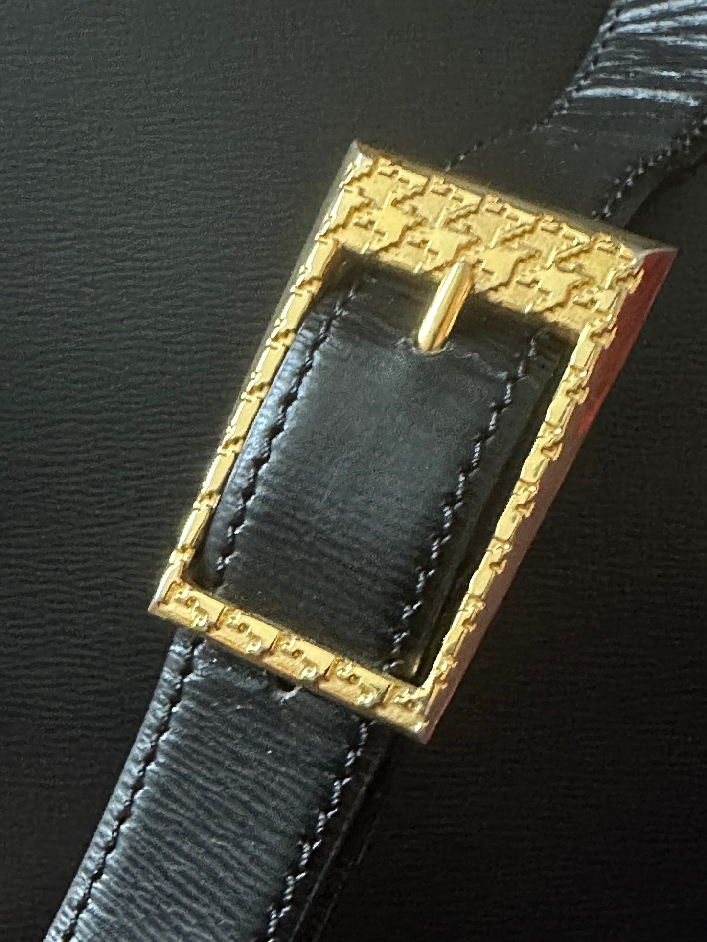 CHRISTIAN DIOR VINTAGE 100% Authentic Genuine Leather Crossbody Bag, Black, 2000's, Great Condition, Rare
