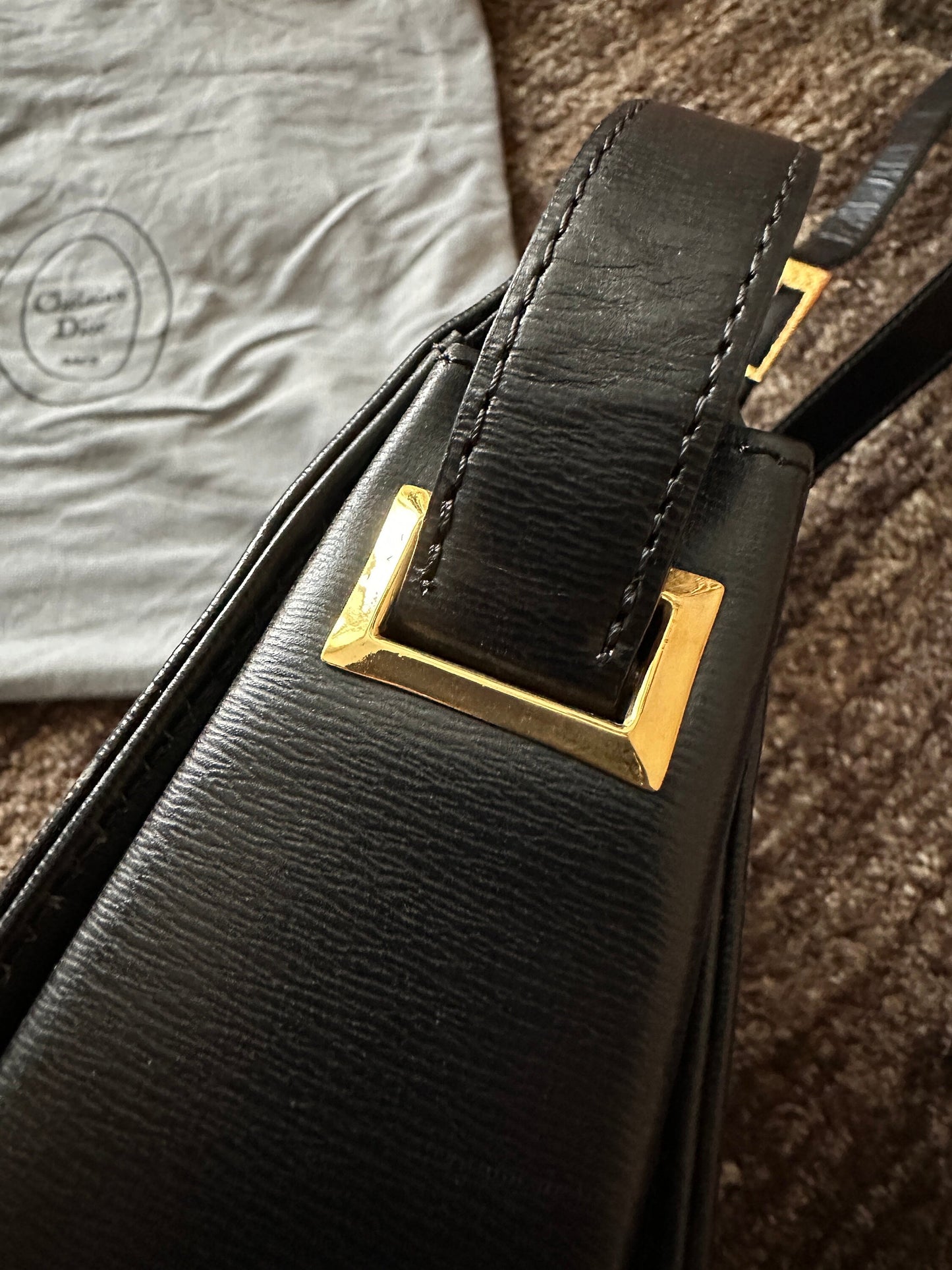 CHRISTIAN DIOR VINTAGE 100% Authentic Genuine Leather Crossbody Bag, Black, 2000's, Great Condition, Rare