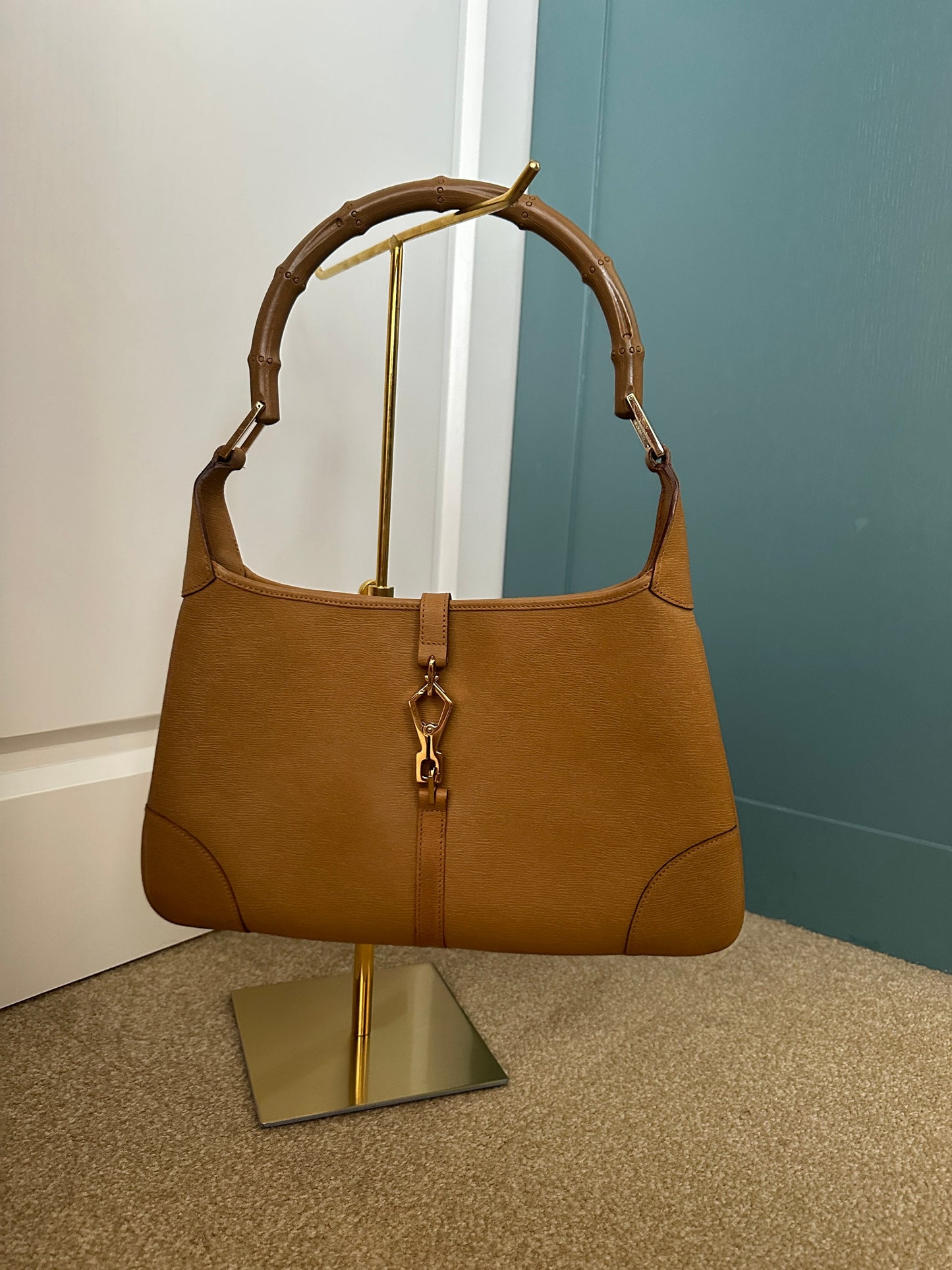 GUCCI VINTAGE 100% Genuine Bamboo Shoulder Bag, Caramel Colour, late 1990's, Like New Condition
