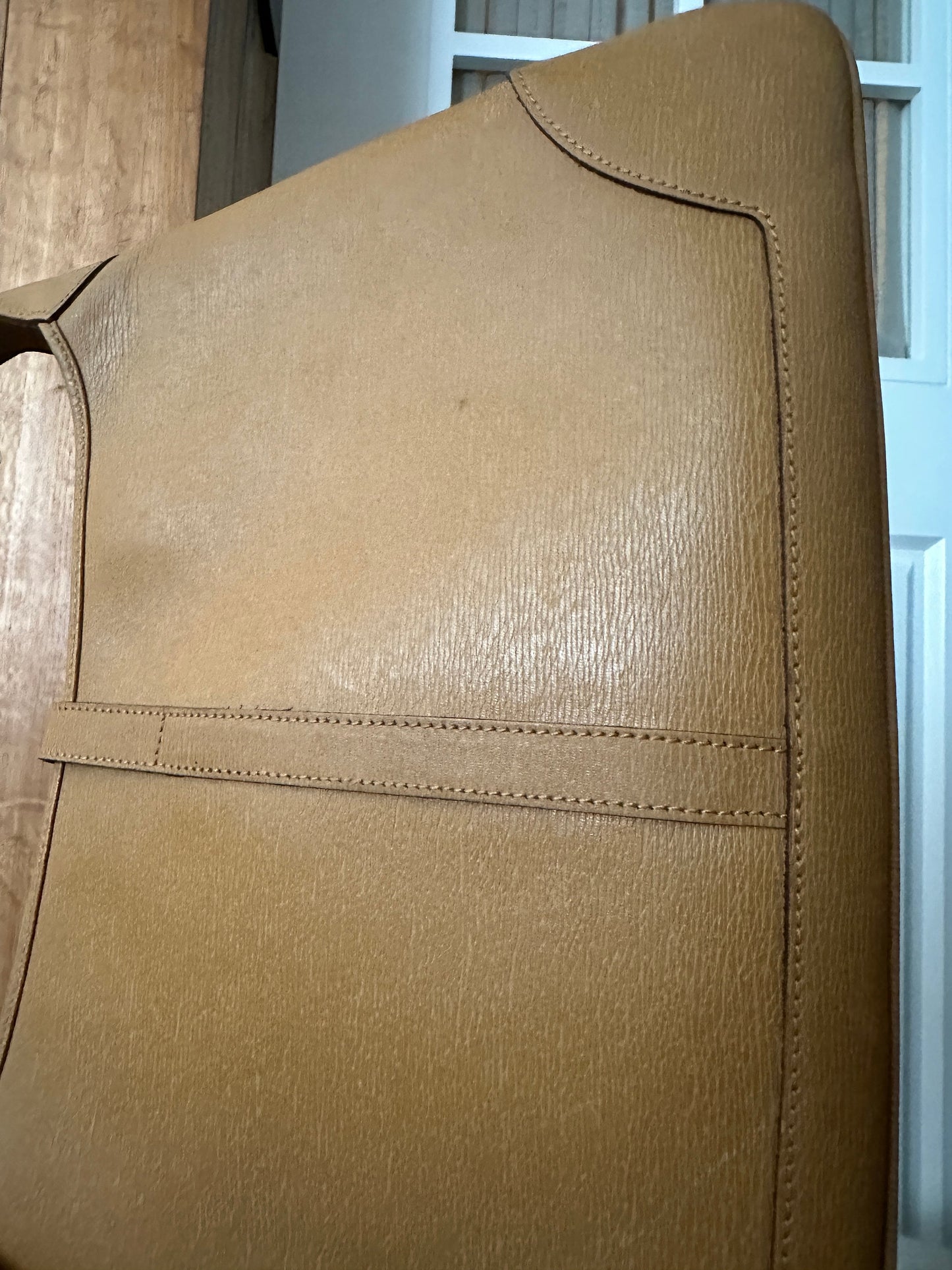 GUCCI VINTAGE 100% Genuine Bamboo Shoulder Bag, Caramel Colour, late 1990's, Like New Condition