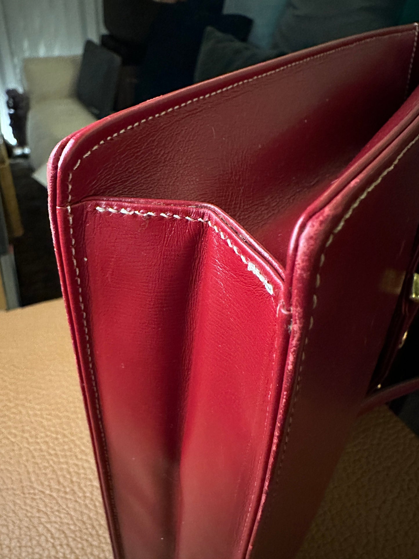 CHRISTIAN DIOR VINTAGE 100% Authentic Genuine Leather Hand Bag, Deep Red Color, 2000's, Great Condition, Rare