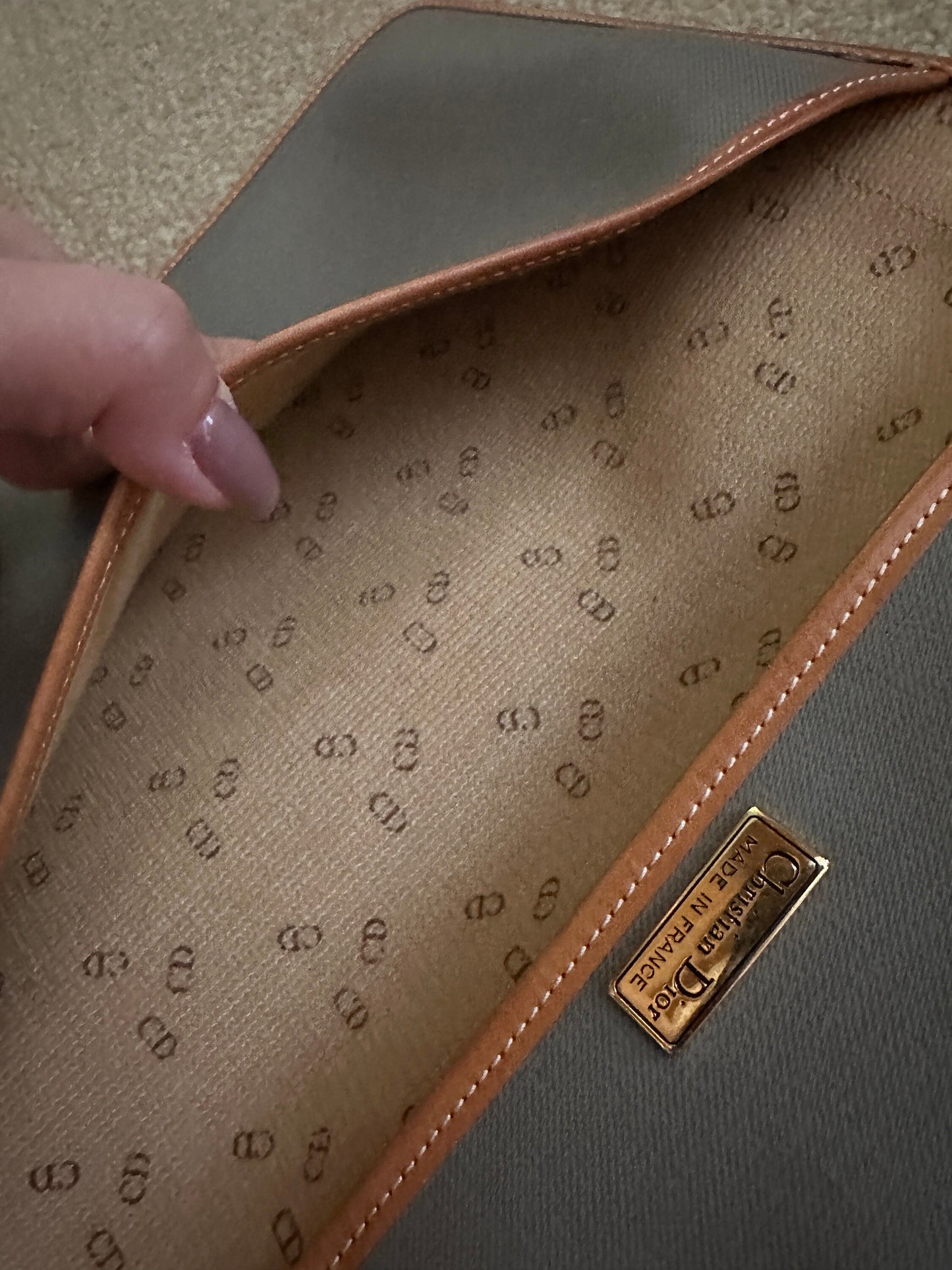 CHRISTIAN DIOR VINTAGE 100% Authentic Genuine Minimalistic Clutch, Grey with Brown Trim, 2000's, Great Condition, Rare