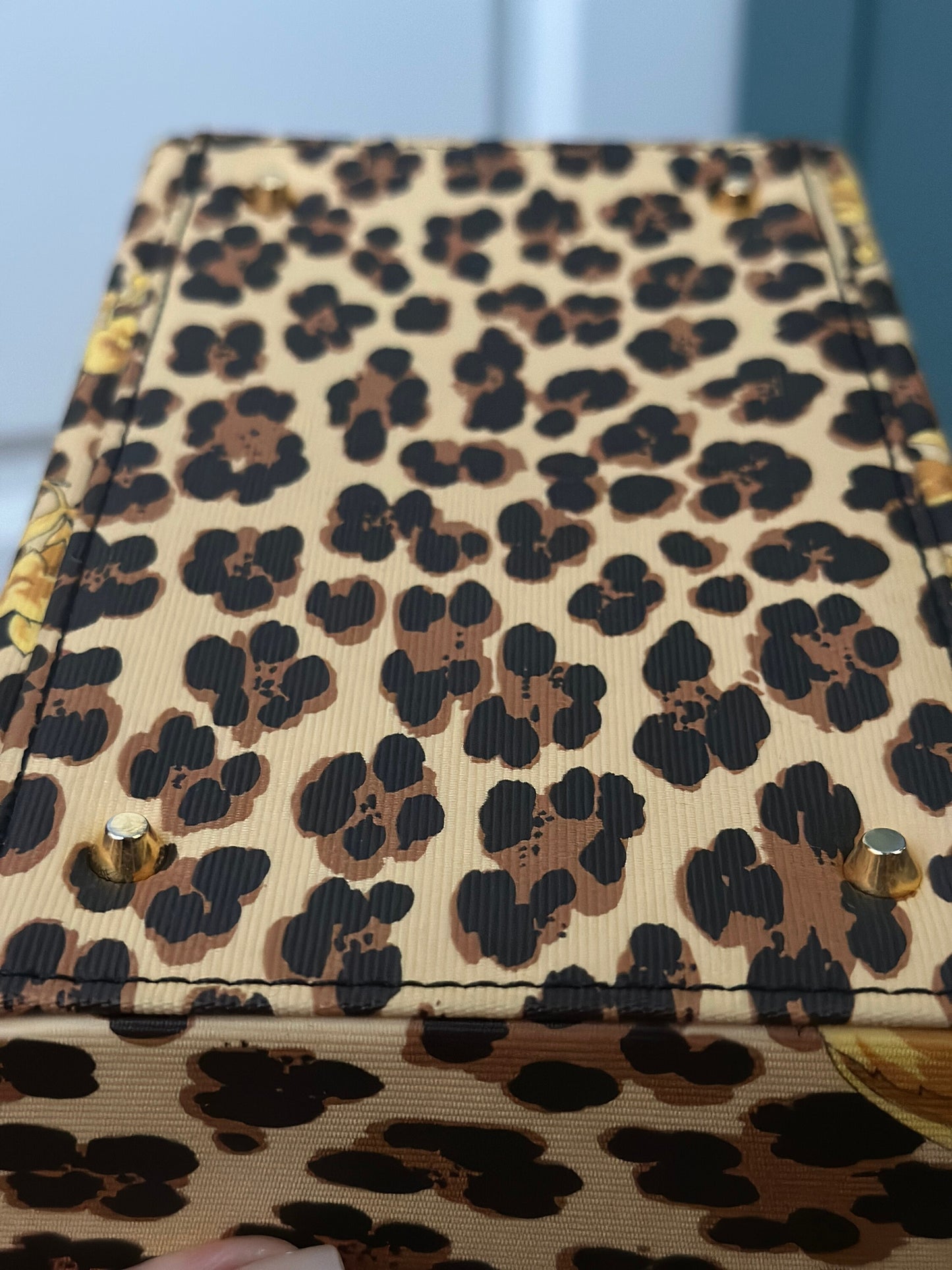 VERSACE VINTAGE, 100% Authentic Genuine, Classic House Print Box Shape Hand Bag , Leopard Print, 2000's, Great Condition, Rare
