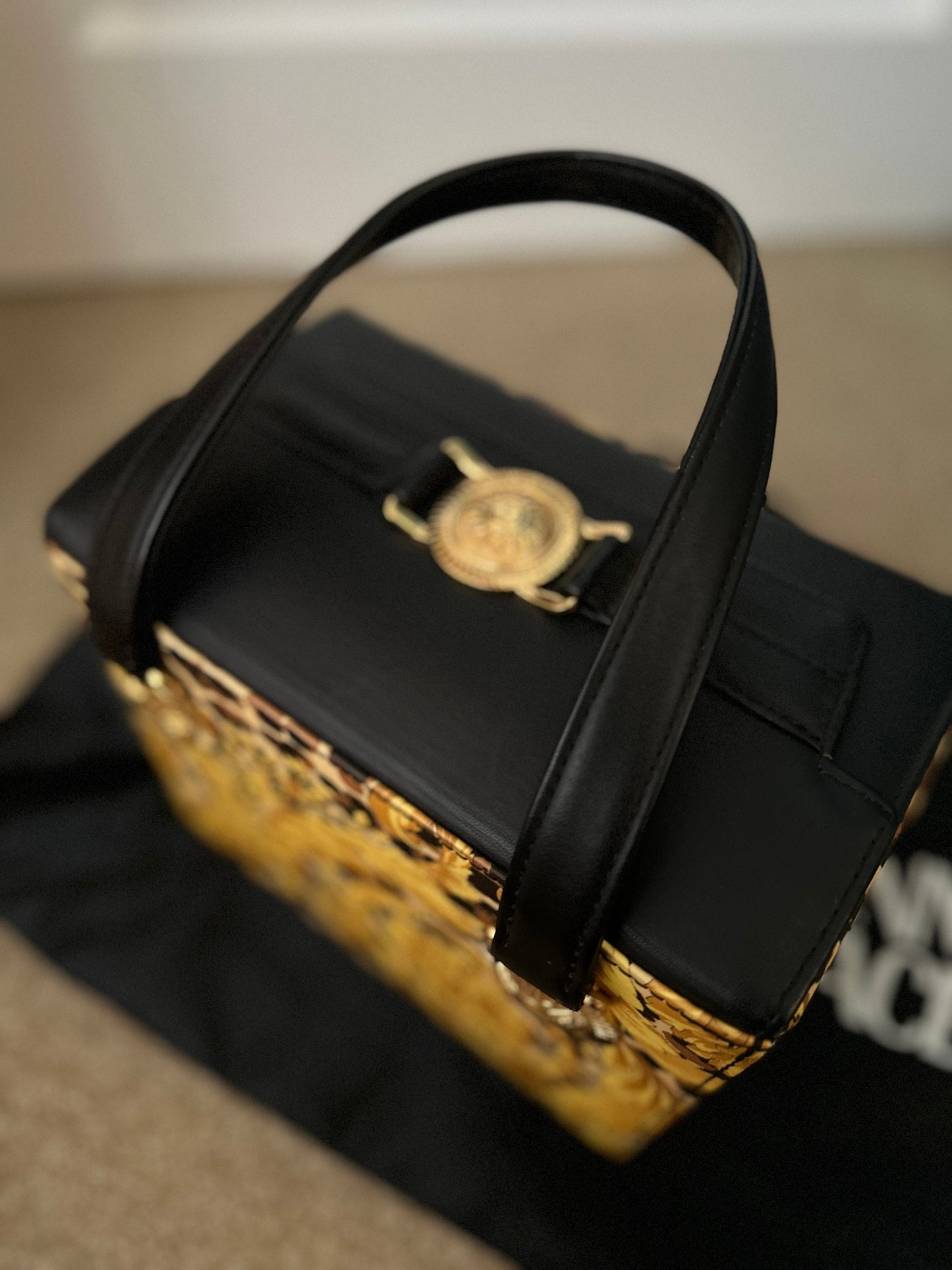 VERSACE VINTAGE, 100% Authentic Genuine, Classic House Print Box Shape Hand Bag , Leopard Print, 2000's, Great Condition, Rare