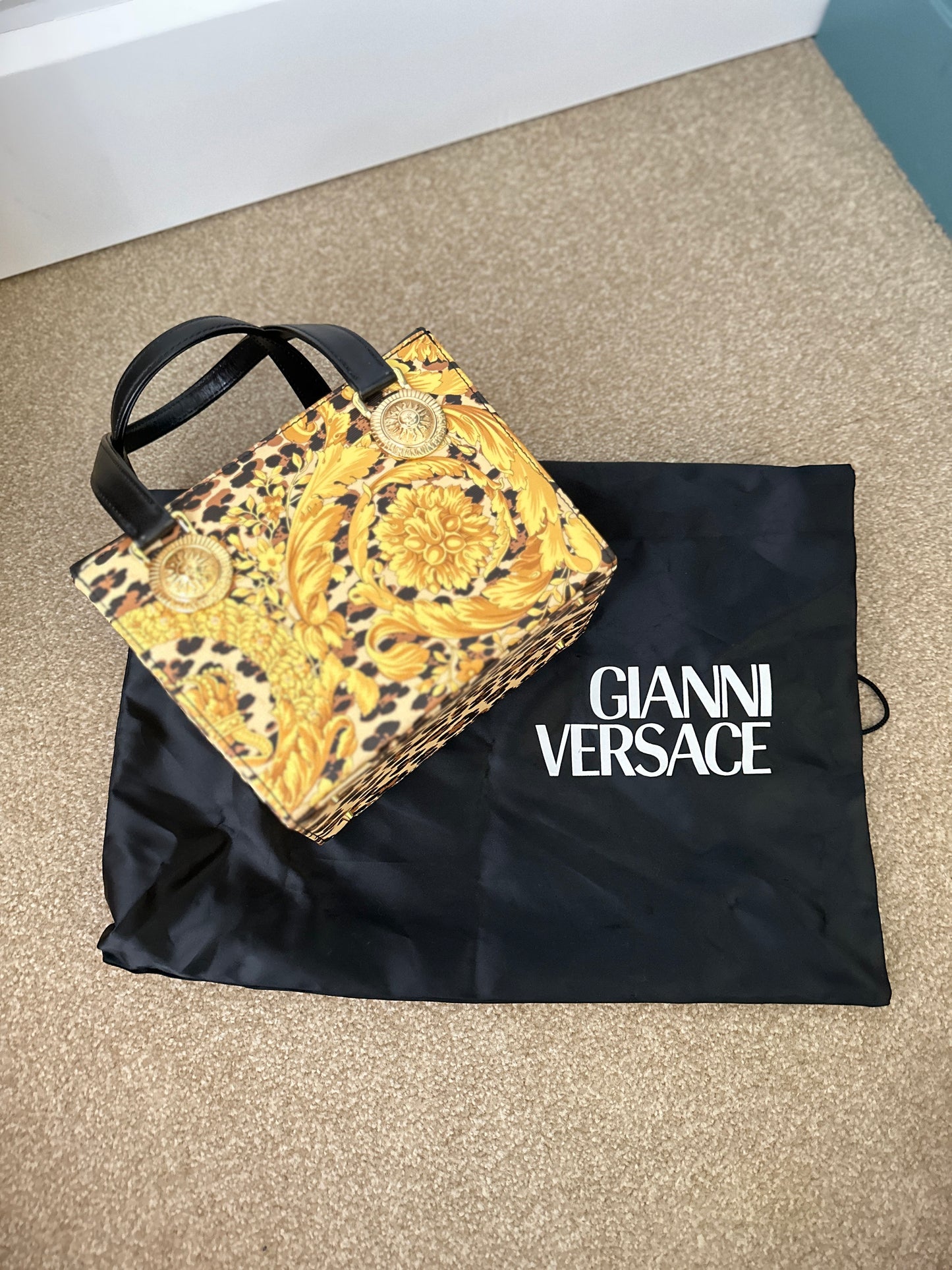 VERSACE VINTAGE, 100% Authentic Genuine, Classic House Print Box Shape Hand Bag , Leopard Print, 2000's, Great Condition, Rare