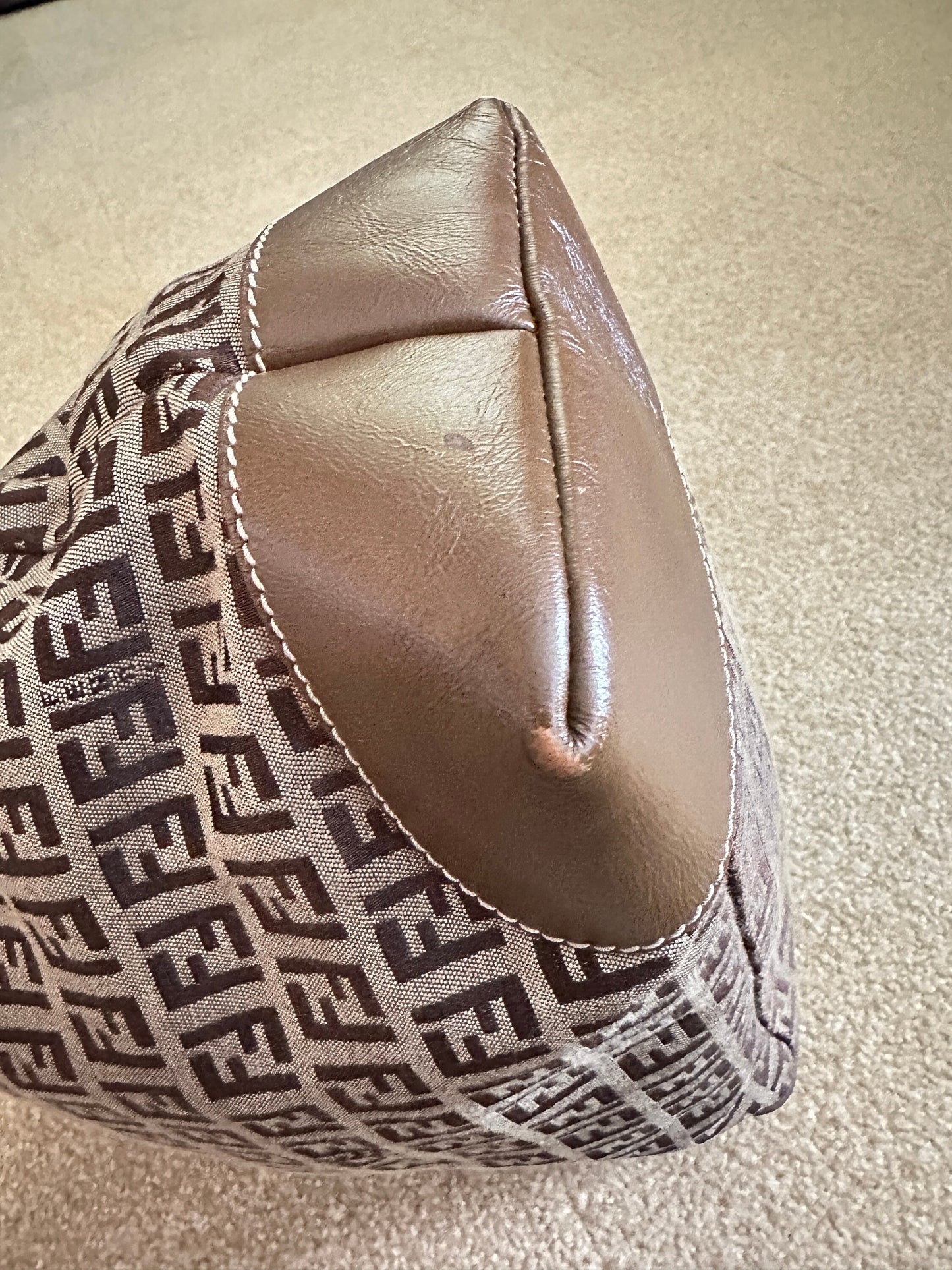 FENDI VINTAGE, 100% Authentic Genuine, Monogram Shoulder Bag, FF Logo Canvas with Brown Leather Strap, 1990's, Great Condition, Rare
