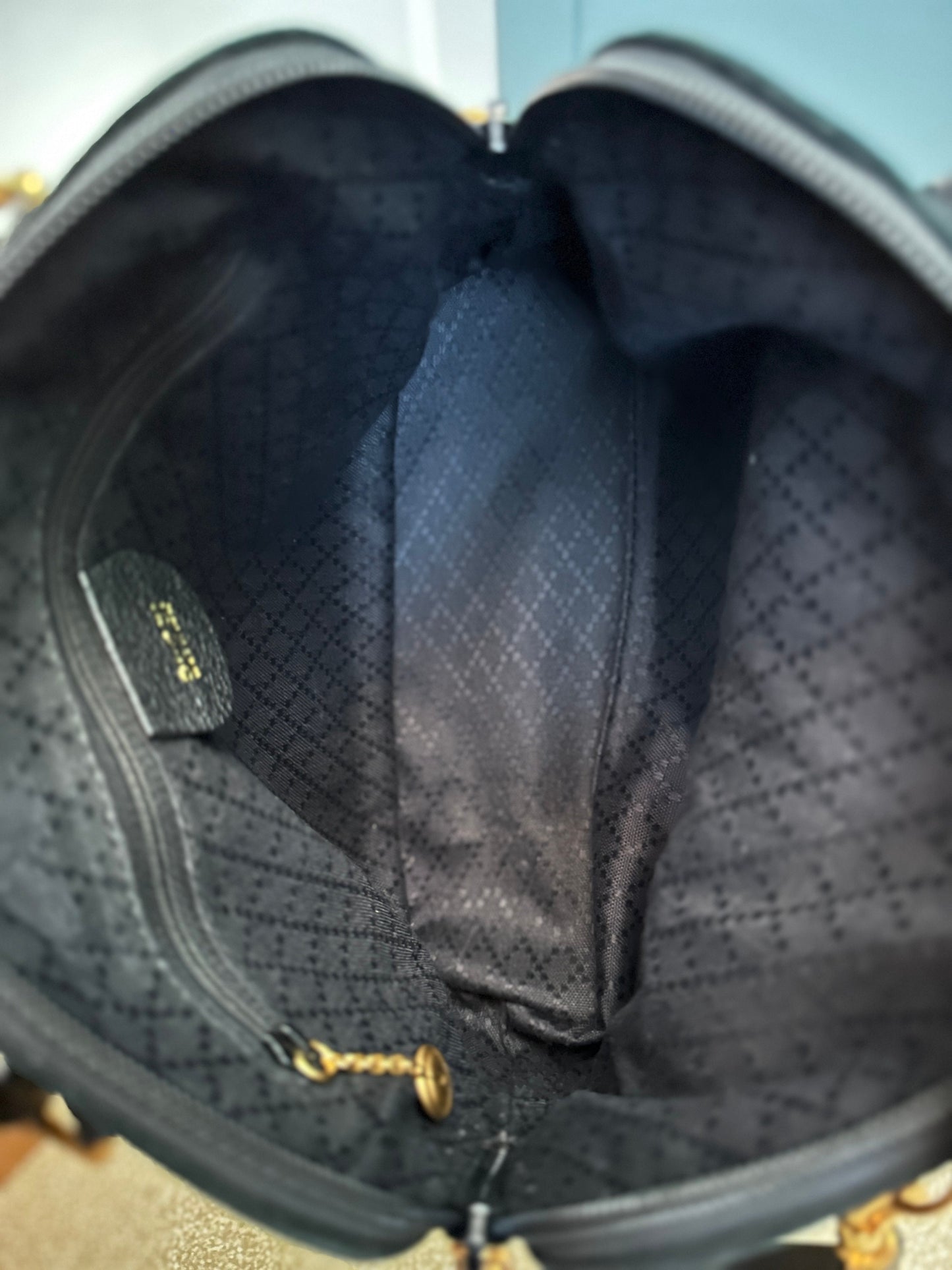 GUCCI VINTAGE 100% Authentic Genuine Large Suede Iconic Bamboo Handle Two-way Shoulder Bag, Black, 1990's, Great Condition, Rare