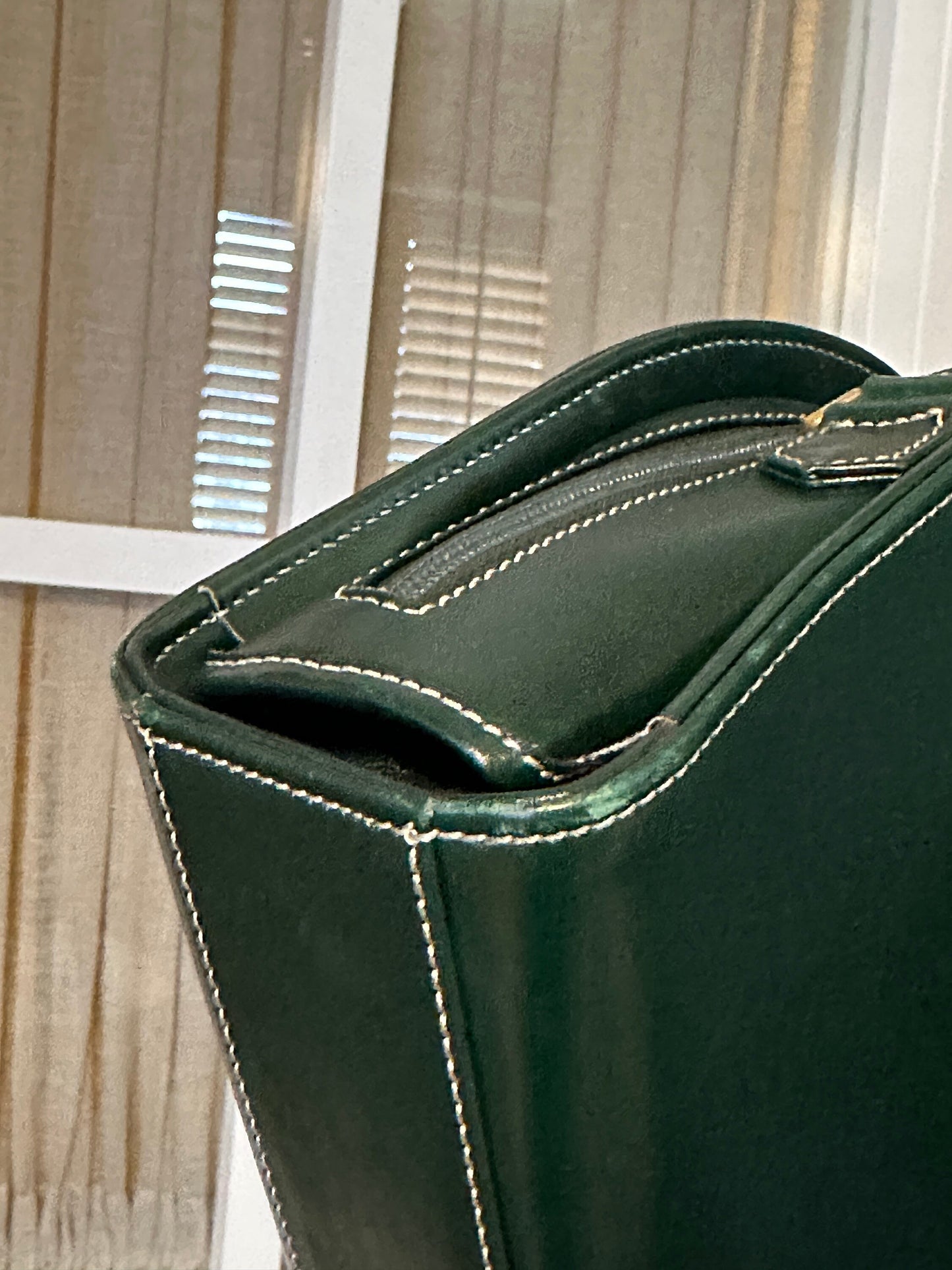 DIOR VINTAGE 100% Authentic Genuine Leather Cross-body Bag, Dark Moss Green, 1980's, Good Condition