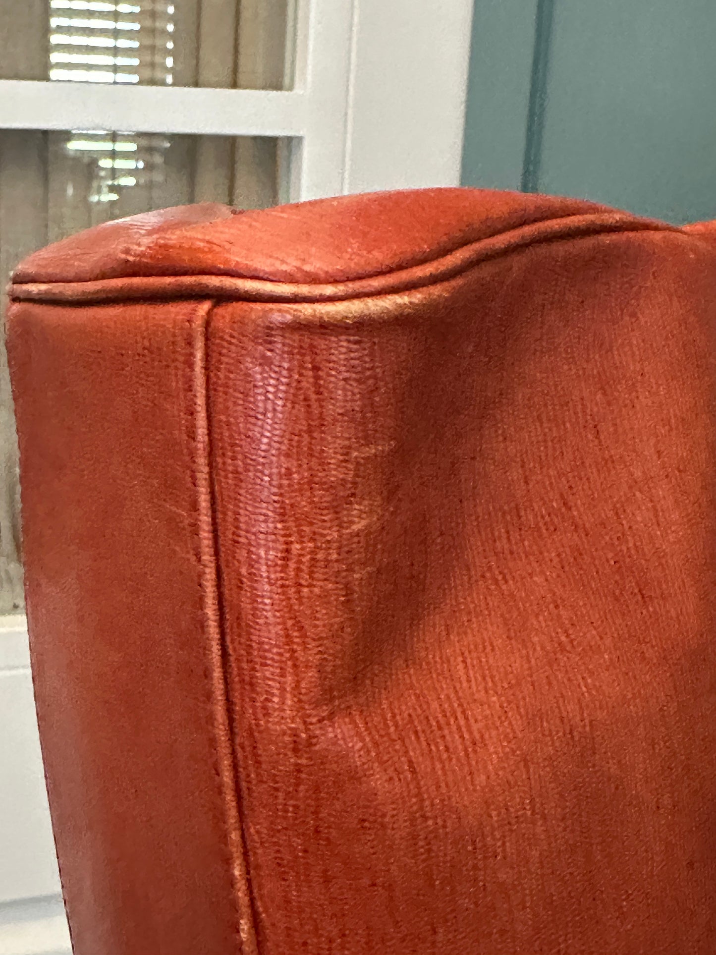 VERSACE VINTAGE, 100% Authentic Genuine Leather Cross-body Doctor Bag, Orange Brown, 1980's, Good Condition