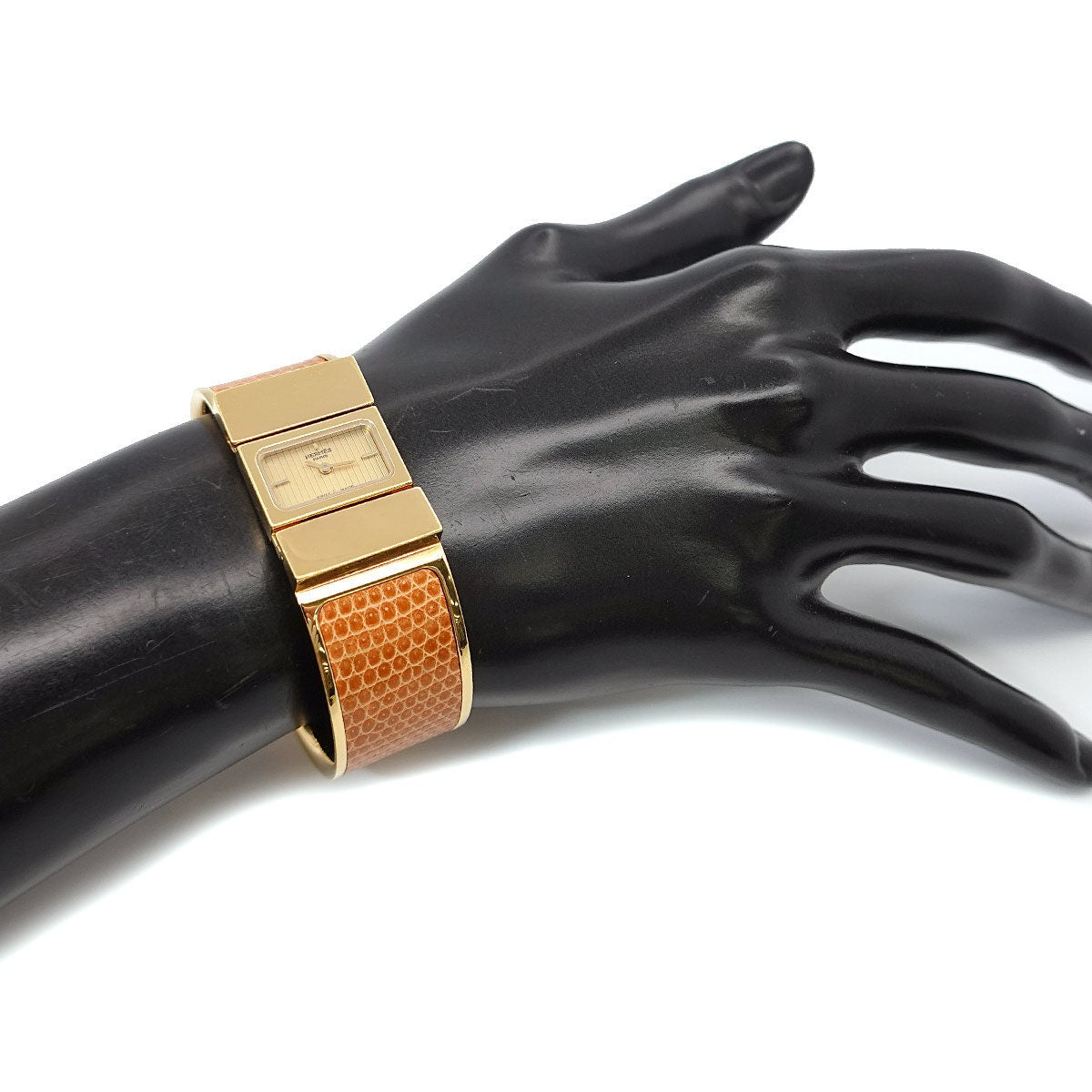 HERMES VINTAGE 100% Authentic Genuine, Location L01 201 Bangle Watch Vintage Ladies Watch Lizard Leather Great Condition, Rare, Grade SA