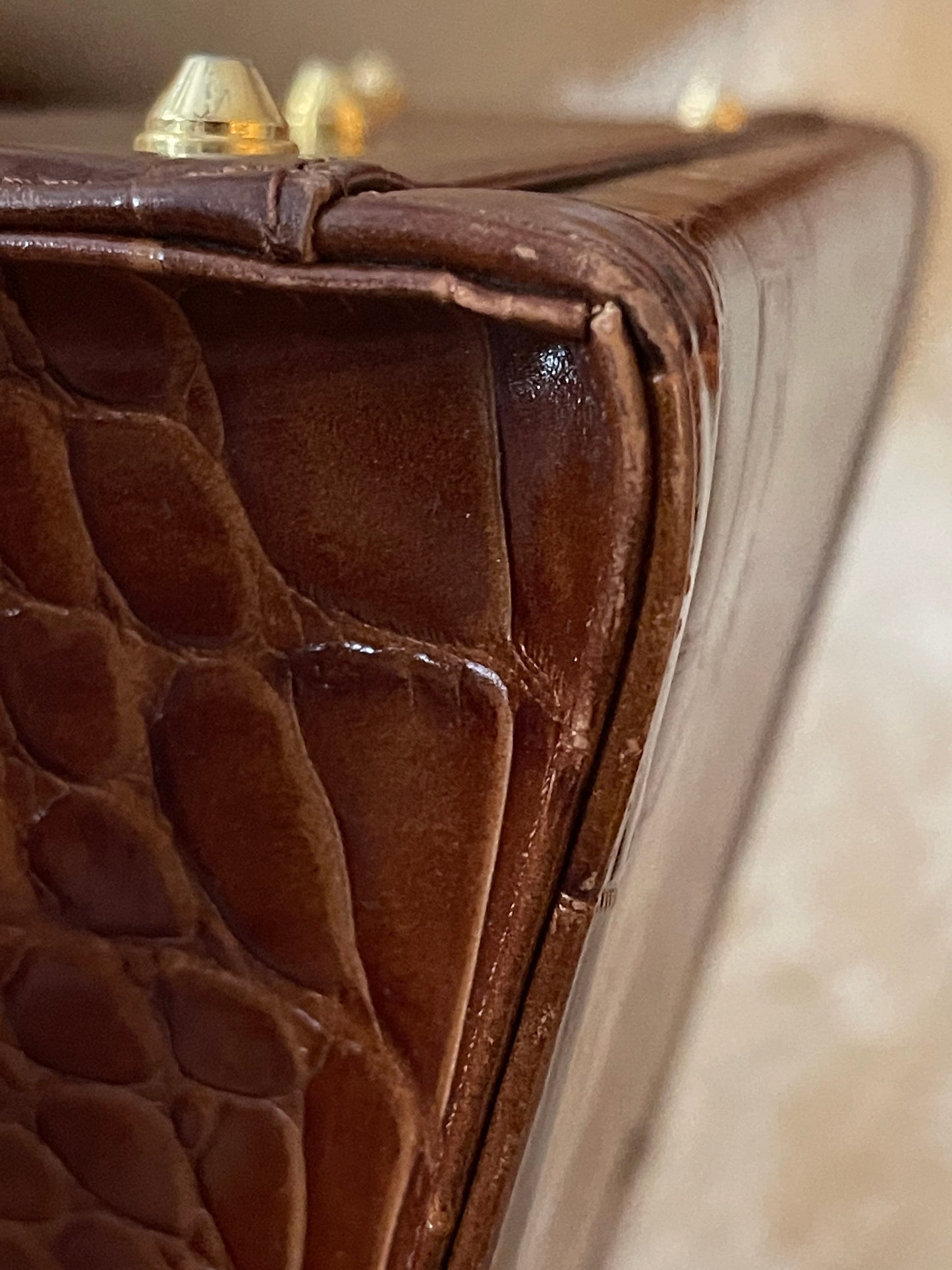 VALENTINO CHRISTY VINTAGE 100% Authentic Genuine Top Handle Hand Bag, Brown, 1980's, Embossed Leather