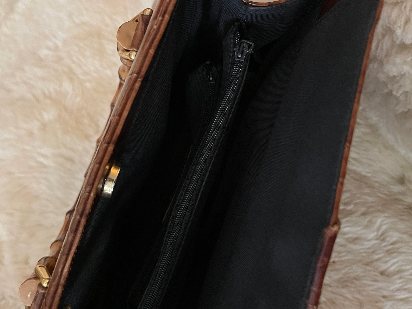 VALENTINO CHRISTY VINTAGE 100% Authentic Genuine Top Handle Hand Bag, Brown, 1980's, Embossed Leather