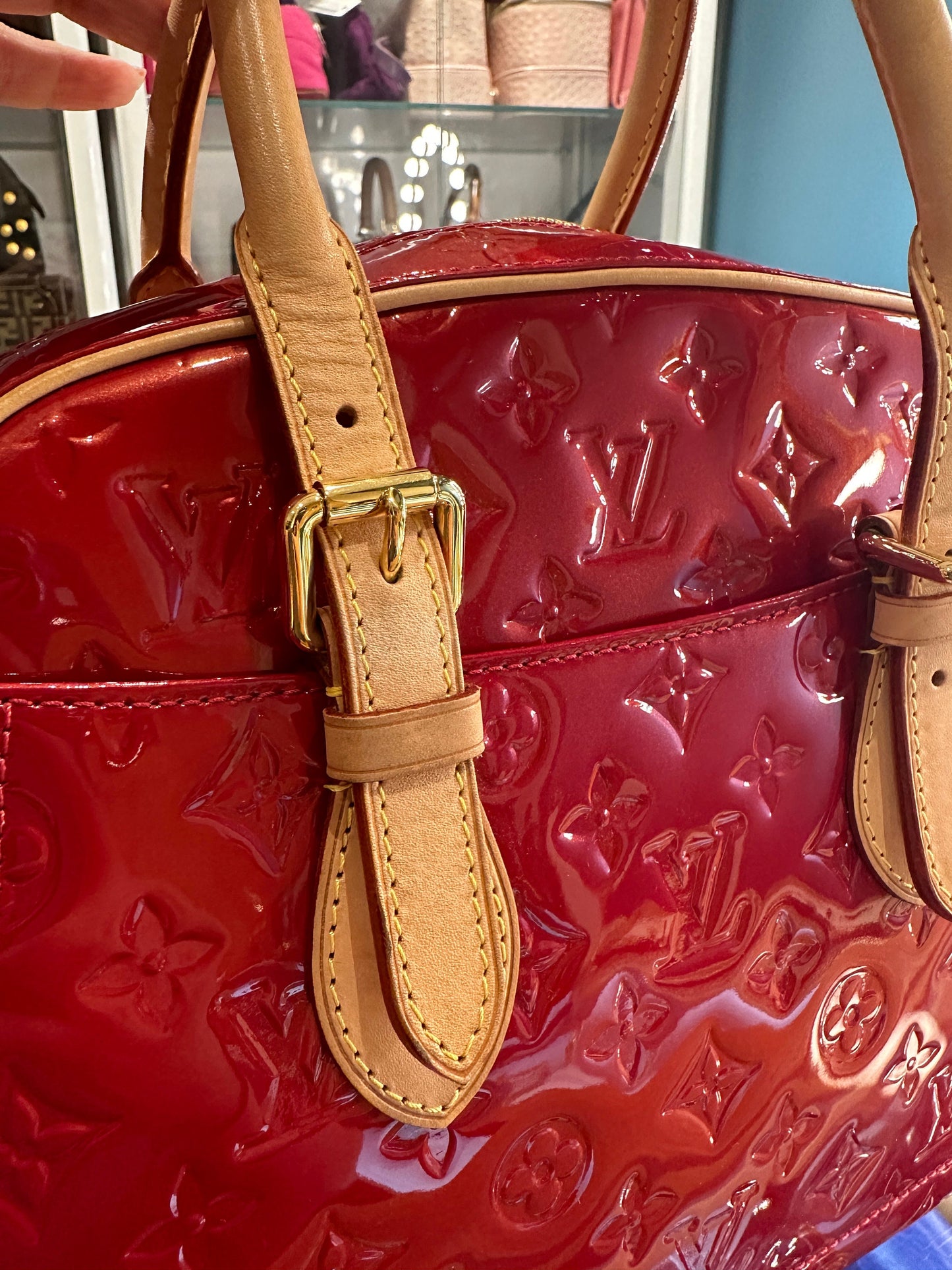LOUIS VUITTON VINTAGE 100% Authentic Genuine, Pomme D’amour Vernis Summit Drive Bag, 2000, Y2K, Red, Great Condition, Grade Ab
