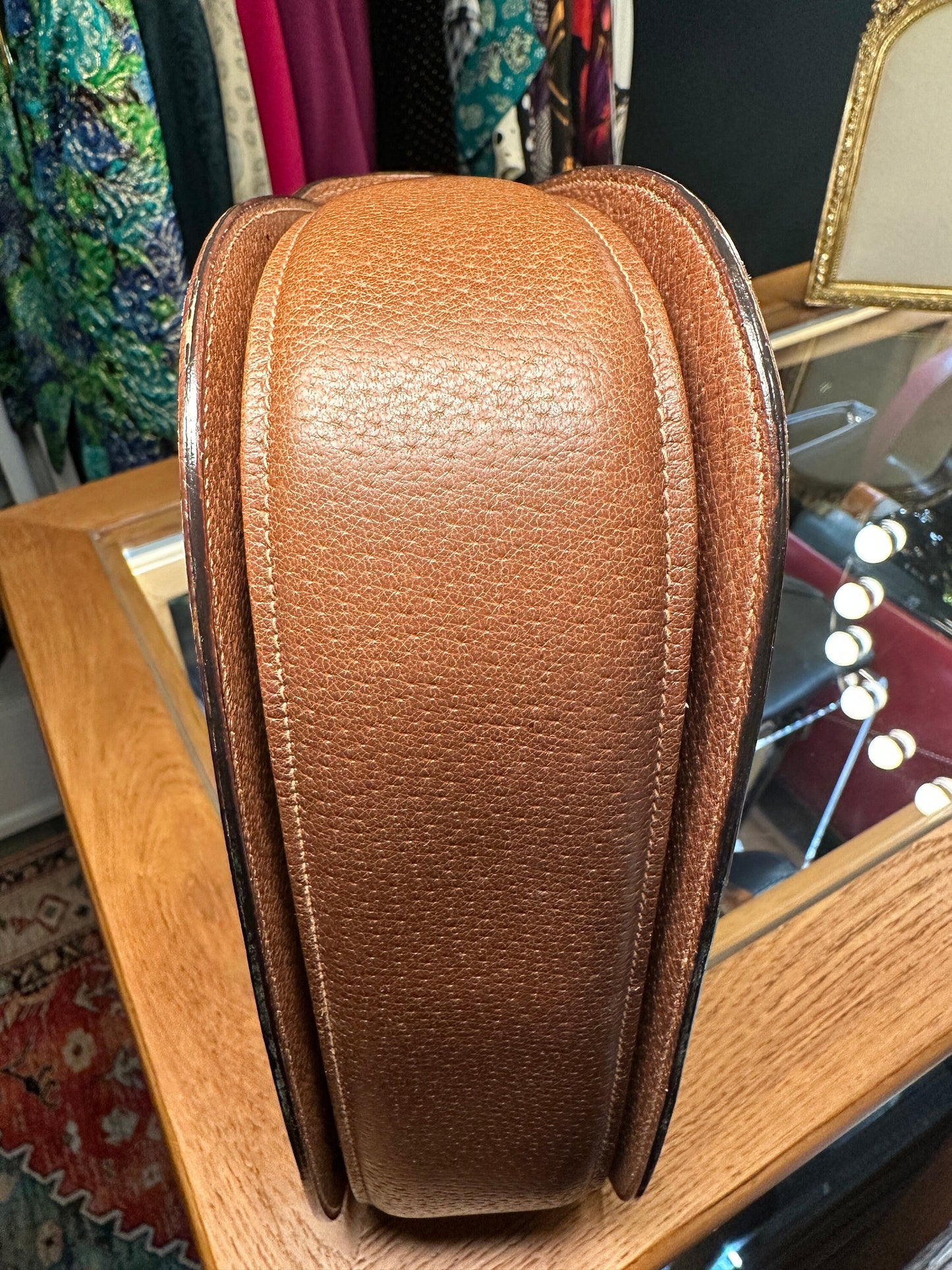 GUCCI VINTAGE 100% Authentic Genuine Iconic 1947 Bamboo Handle Shoulder Bag, Brown Colour, 1980's, Great Condition, Grade B