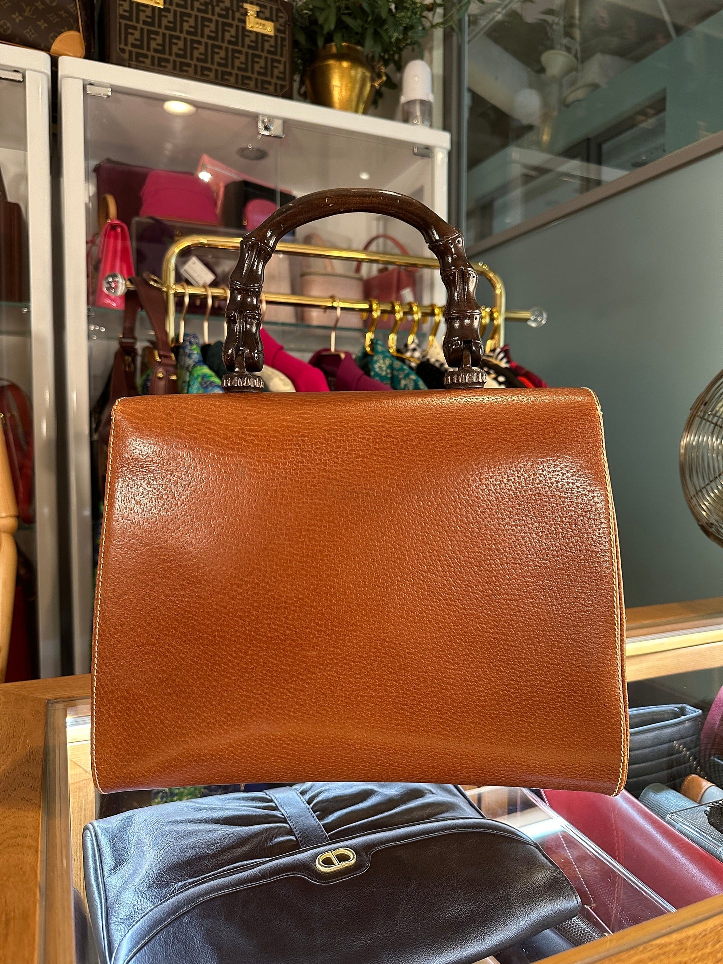 GUCCI VINTAGE 100% Authentic Genuine, Iconic Wooden Carved Bamboo Top Handle Turn Lock Kelly Bag, Brown Colour, 1980's, Great Condition