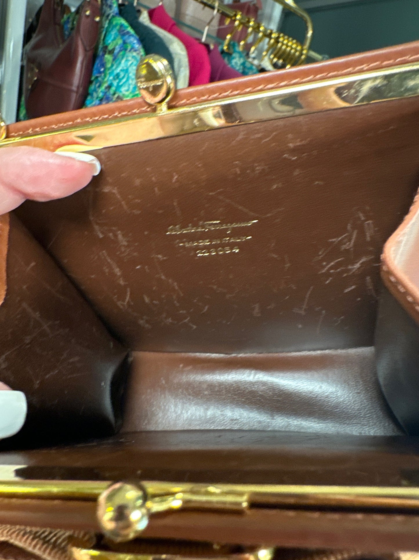 FERRAGAMO VINTAGE 100% Authentic Genuine Vara Bow Chain Shoulder Bag, Caramel Brown, 1990's, Great Condition, Grade AB