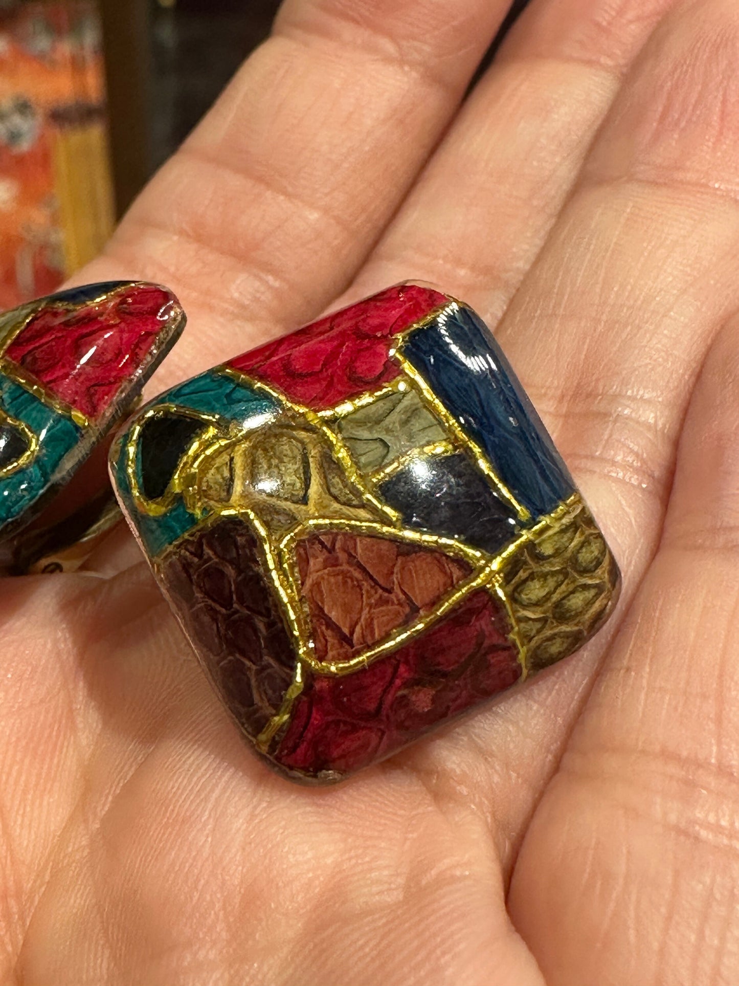 EUROPEAN VINTAGE 100% Enamel Clip On Earrings, Multi Colour