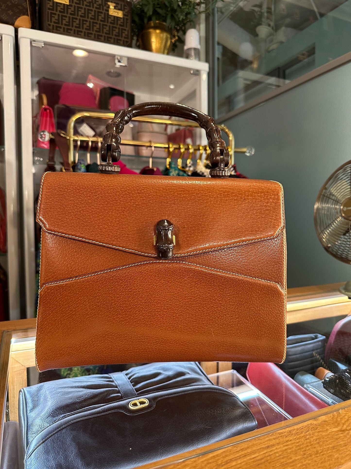 GUCCI VINTAGE 100% Authentic Genuine, Iconic Wooden Carved Bamboo Top Handle Turn Lock Kelly Bag, Brown Colour, 1980's, Great Condition