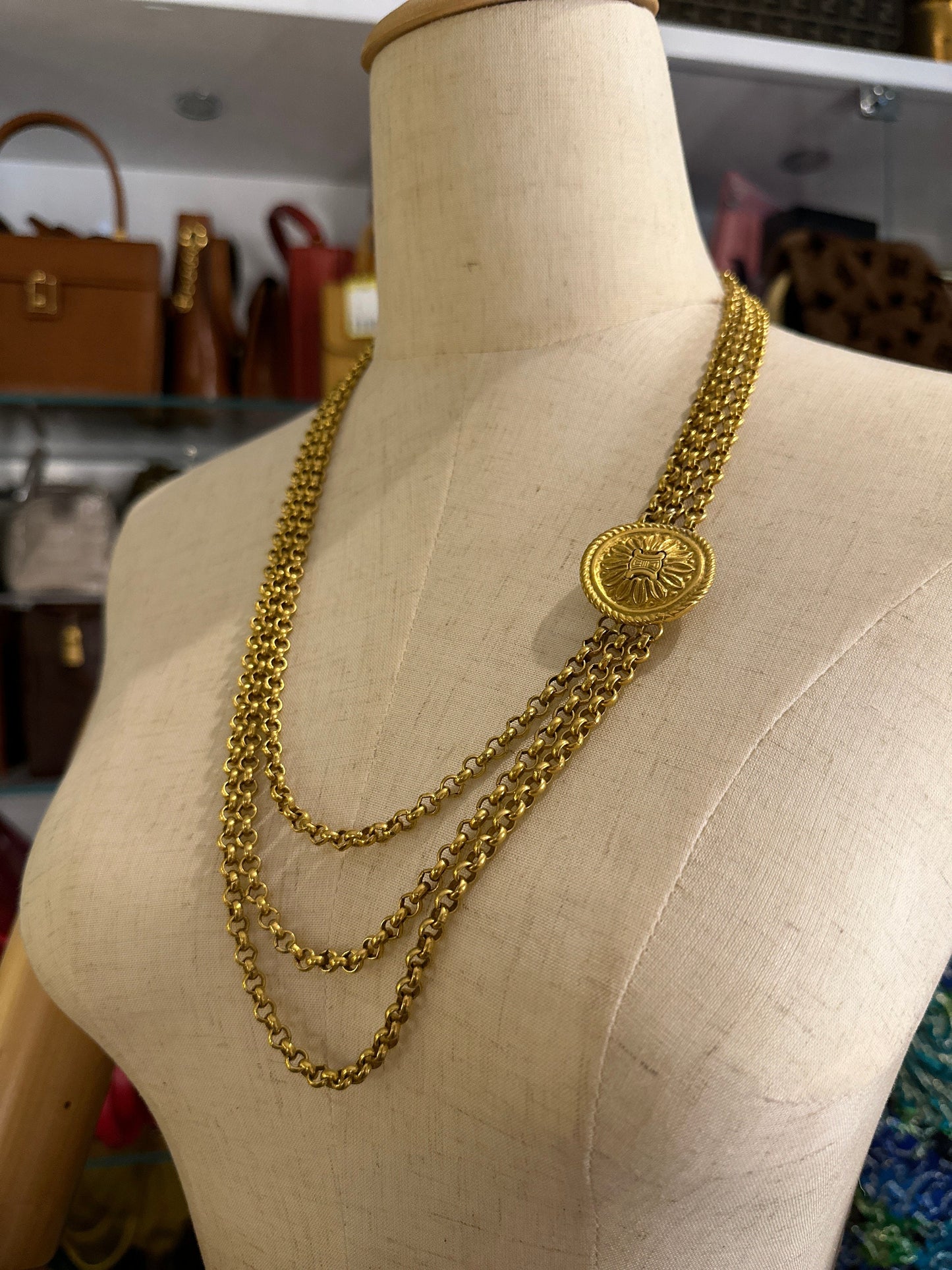 CELINE VINTAGE 100% Authentic Genuine Chain Belt in Gold, 25"Length, 1990's, Great Condition