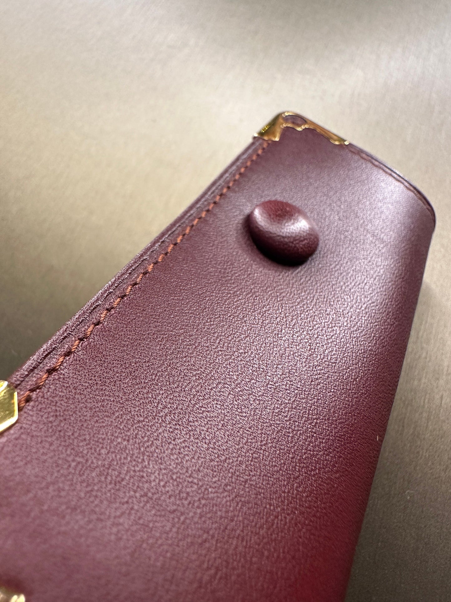 CARTIER VINTAGE, 100% Authentic Genuine Brand New In Box Leather Key Case, Classic Wine Colour, Great Condition