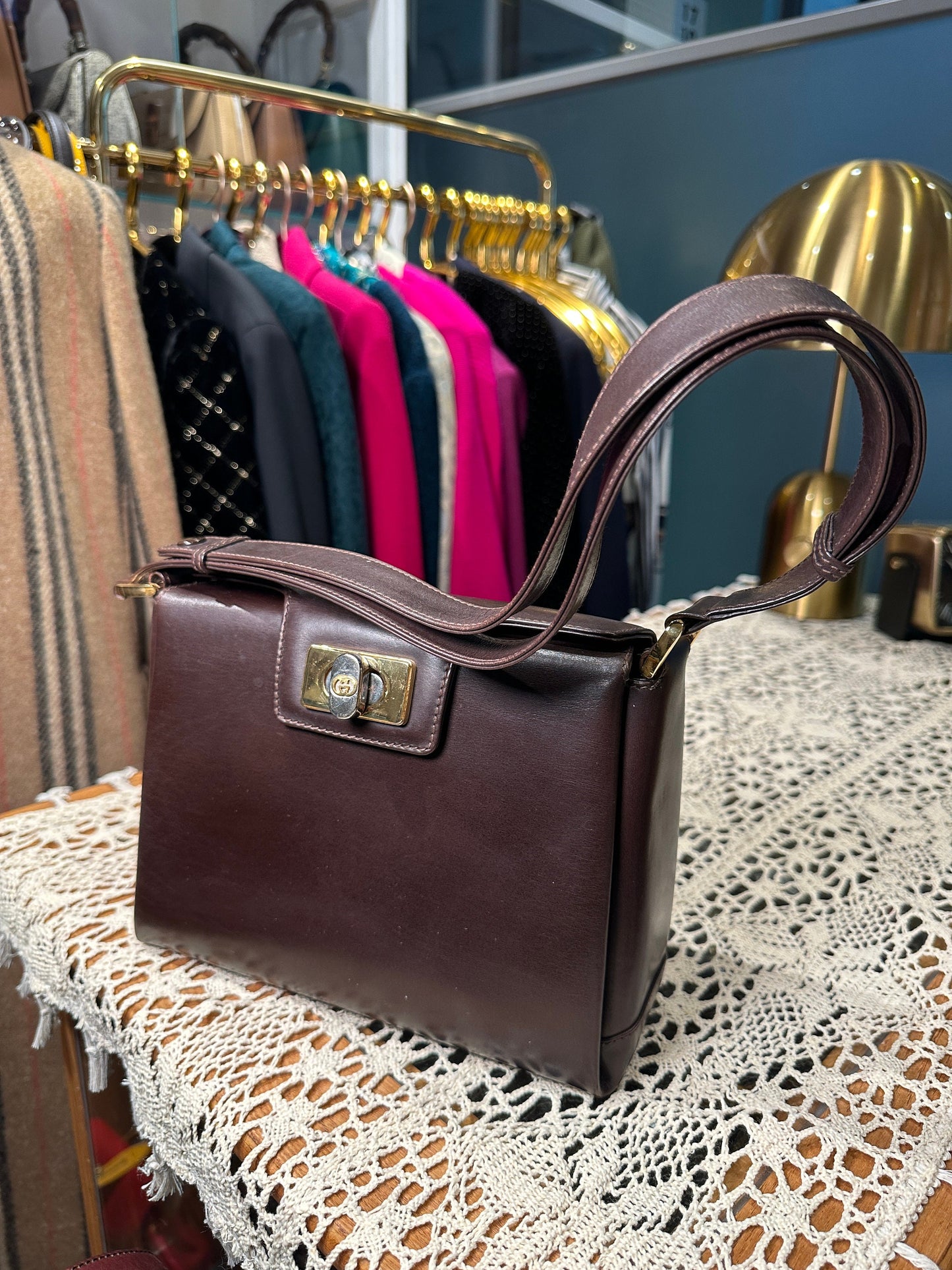 GUCCI VINTAGE 100% Authentic Genuine Leather Shoulder Bag, Black, late 80's, Great Condition, Rare, Grade A