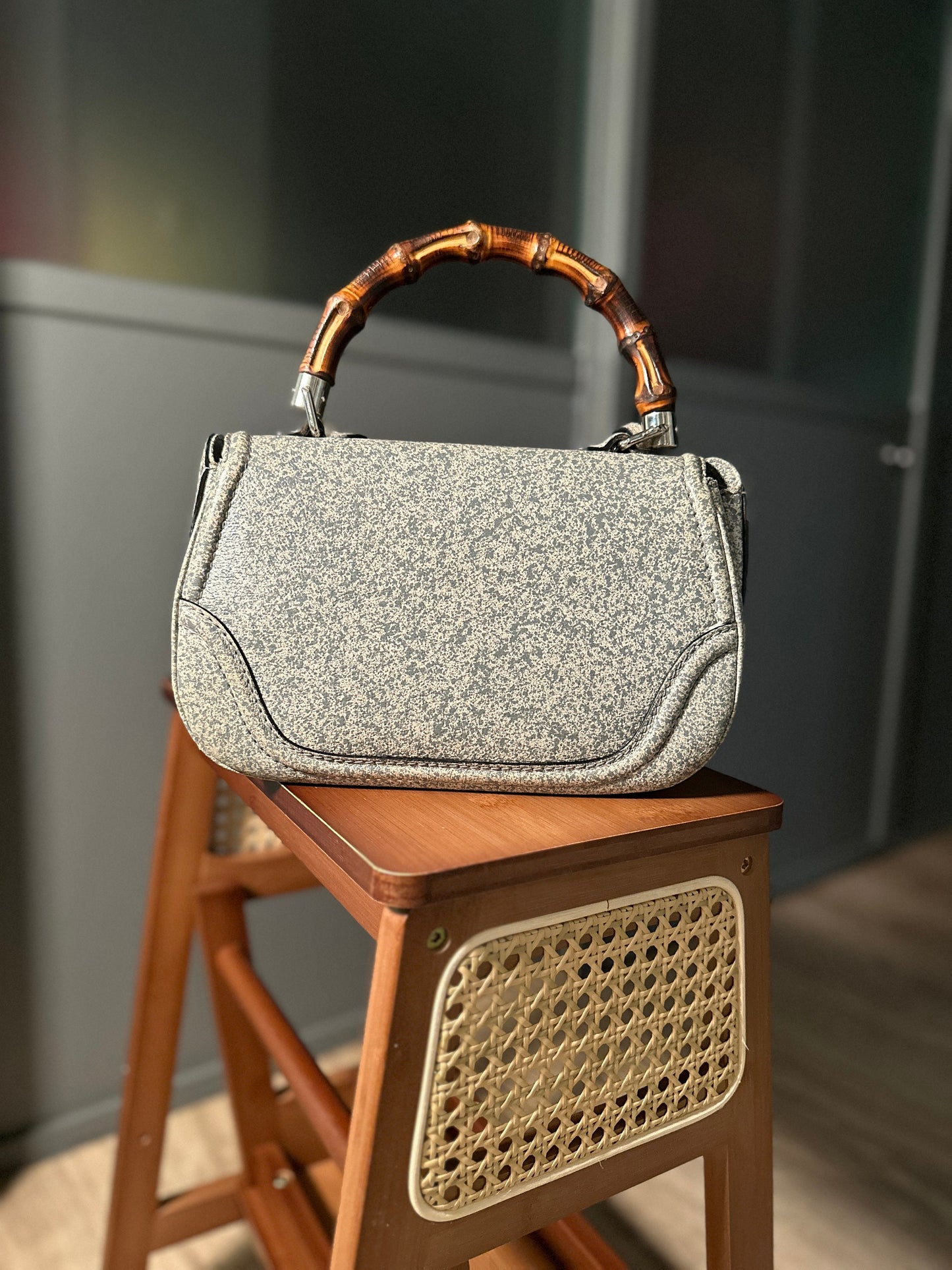 GUCCI VINTAGE 100% Authentic Genuine Iconic 1947 Bamboo Clutch, Speckle Greenish Grey, Good Condition