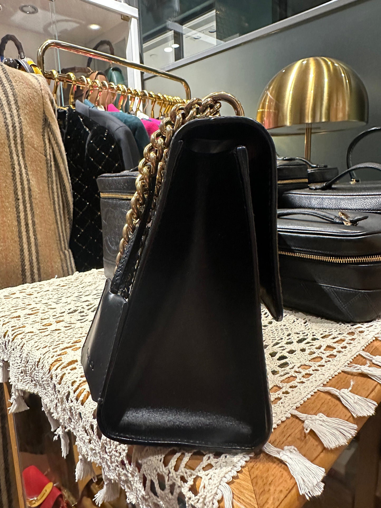 GUCCI VINTAGE 100% Authentic Genuine GG Logo Monogram Leather Lady Lock Two-way Shoulder Bag, Black, Great Condition
