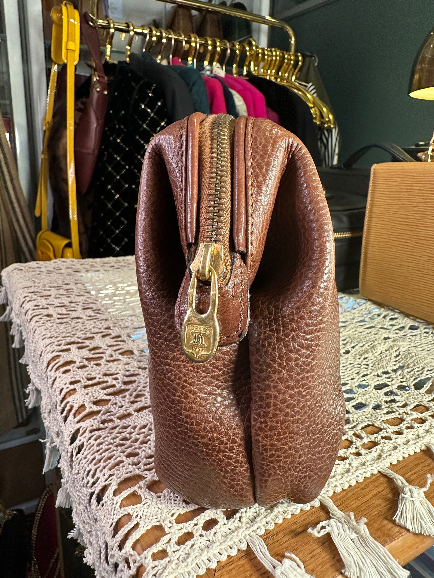 CELINE VINTAGE 100% Authentic Genuine, Doctor Leather Clutch, Medium Brown, 1999's, Great Condition