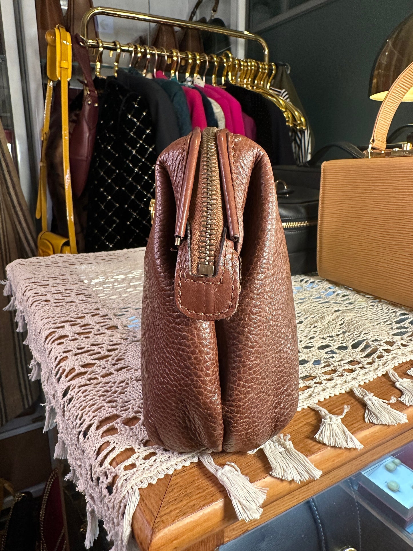 CELINE VINTAGE 100% Authentic Genuine, Doctor Leather Clutch, Medium Brown, 1999's, Great Condition