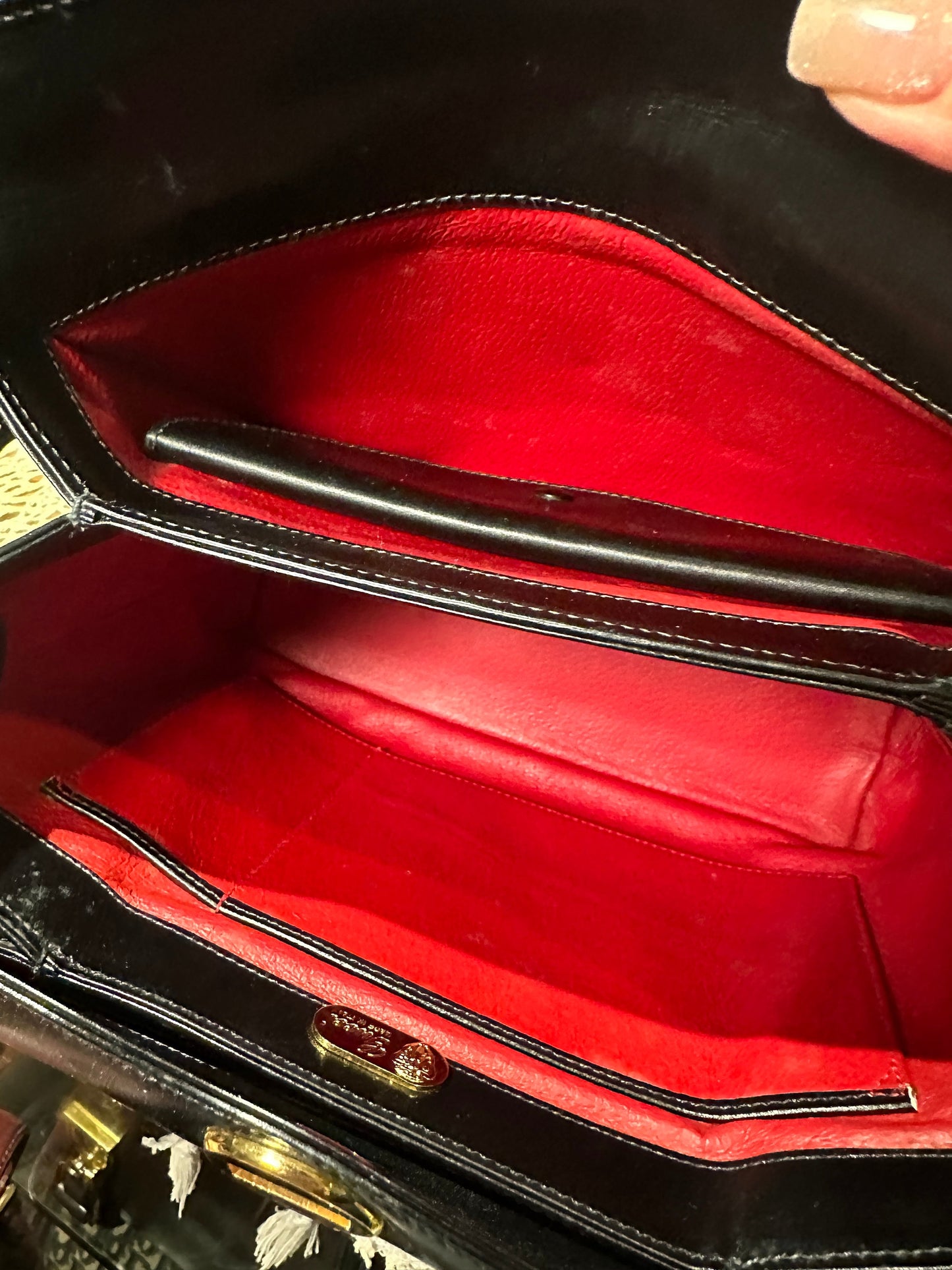 GUCCI VINTAGE 100% Authentic Genuine Leather Shoulder Bag, Black, late 80's, Great Condition, Rare, Grade A