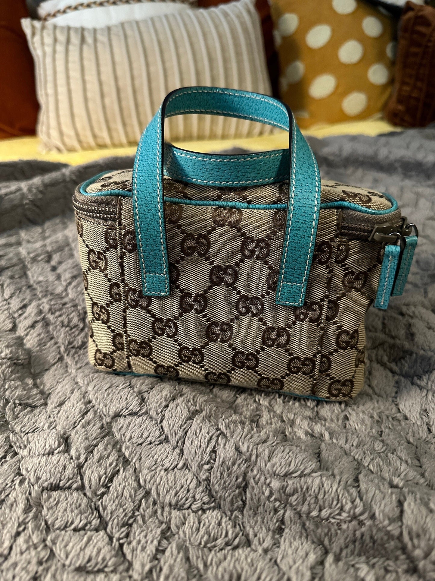 GUCCI VINTAGE 100% Genuine Canvas Monogram Box Shape Vanity Hand Bag, Light Teal, late 90's, Great Condition, Grade B