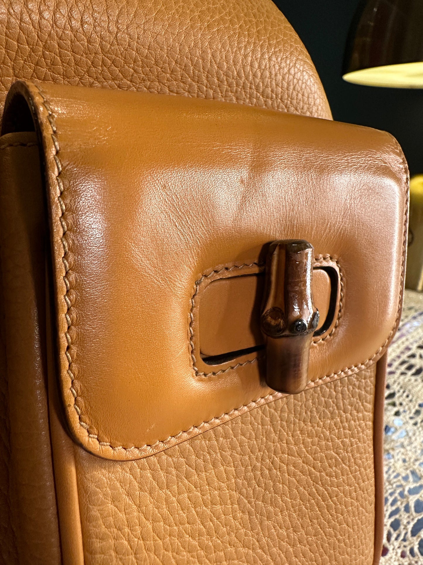 GUCCI VINTAGE 100% Authentic Genuine Leather Iconic Bamboo Handle Backpack, Light Caramel Brown, 2000's, Good Condition