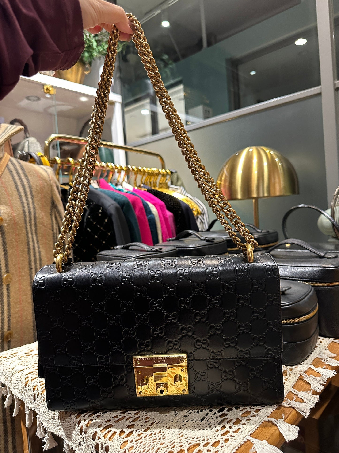 GUCCI VINTAGE 100% Authentic Genuine GG Logo Monogram Leather Lady Lock Two-way Shoulder Bag, Black, Great Condition