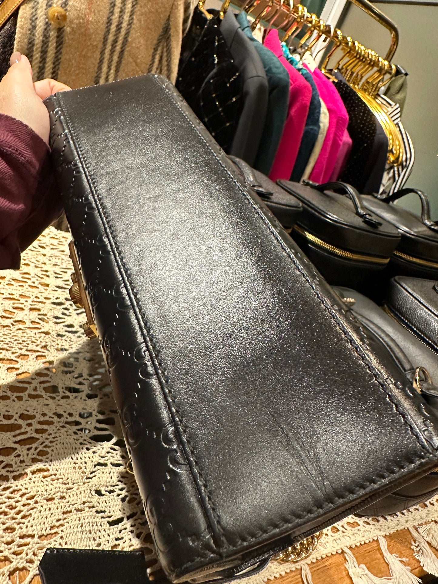 GUCCI VINTAGE 100% Authentic Genuine GG Logo Monogram Leather Lady Lock Two-way Shoulder Bag, Black, Great Condition
