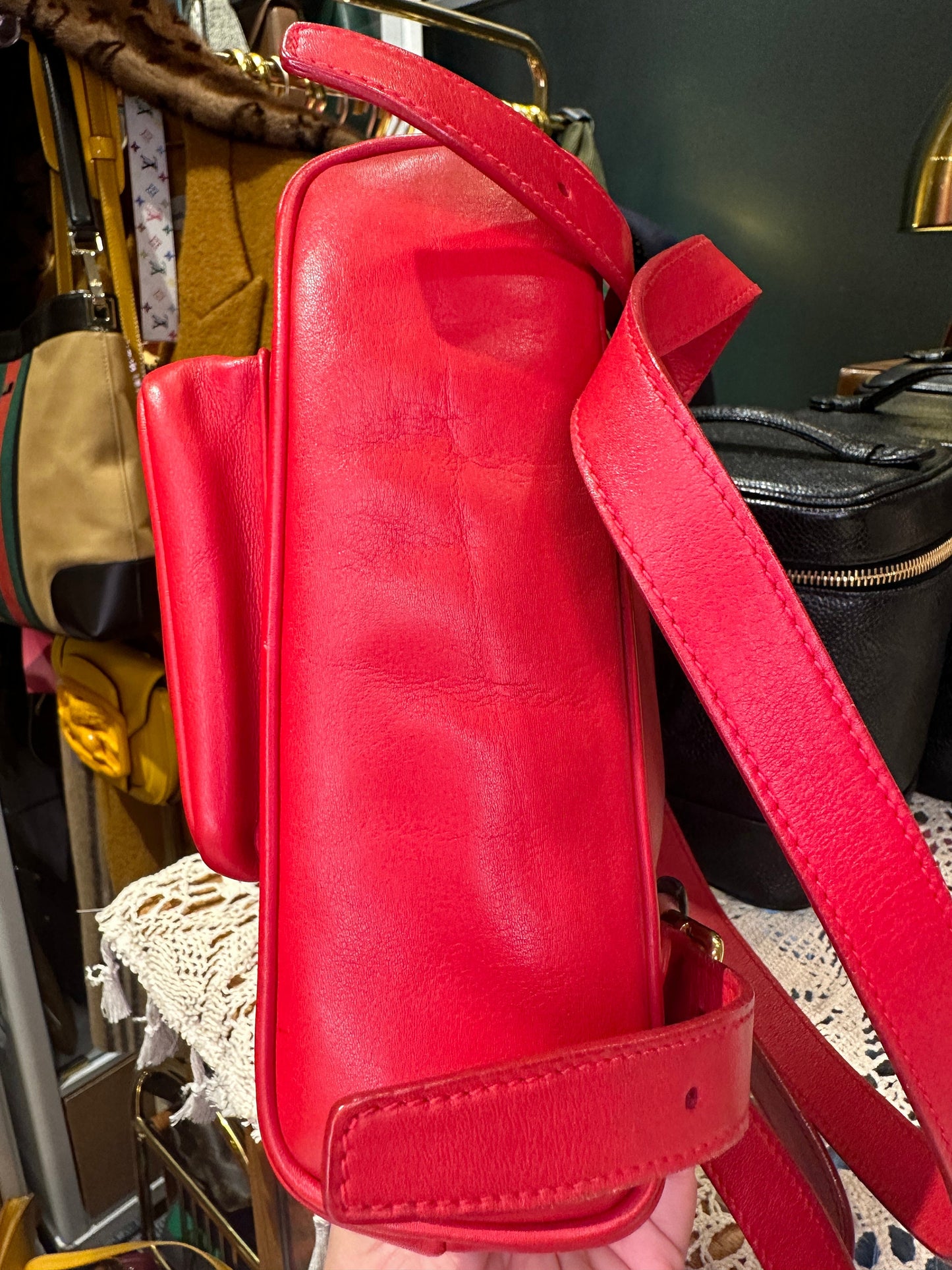 GUCCI VINTAGE 100% Authentic Genuine Leather Iconic Bamboo Handle Backpack, Medium Size, Red, 2000's, Good Condition
