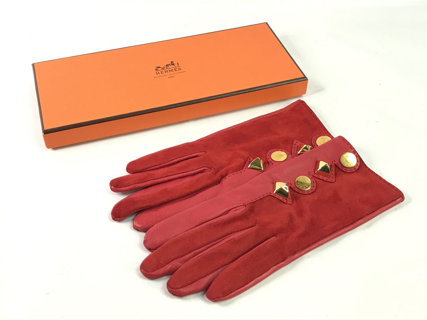 HERMES VINTAGE 100% Genuine Lamb Skin and Suede Gloves, Red, Great Condition, Grade AB